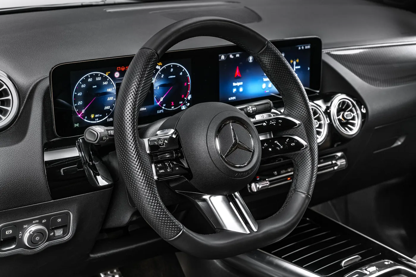 2024 Mercedes-Benz GLA 200 d 4MATIC angeboten von einem Fachhändler in Ostrava, Tschechien, Foto 14 von 22