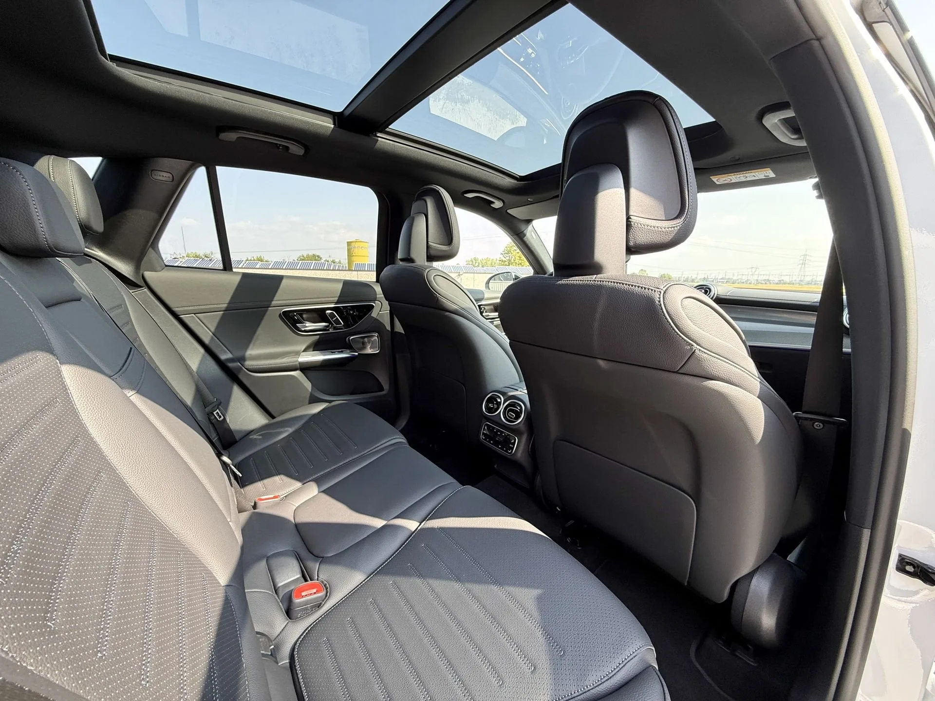 2024 Mercedes-Benz GLC 450 d, 14/20