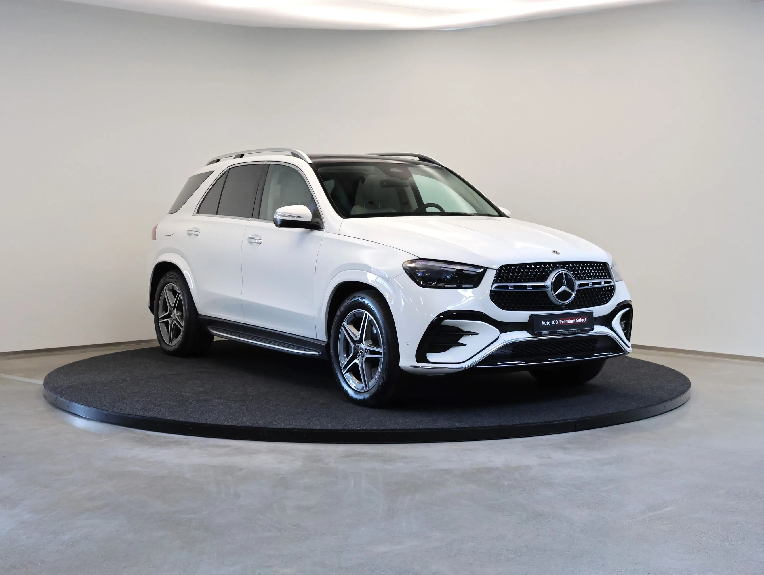 2024 Mercedes-Benz GLE 350 de 4MATIC, AMG Line, 2/26