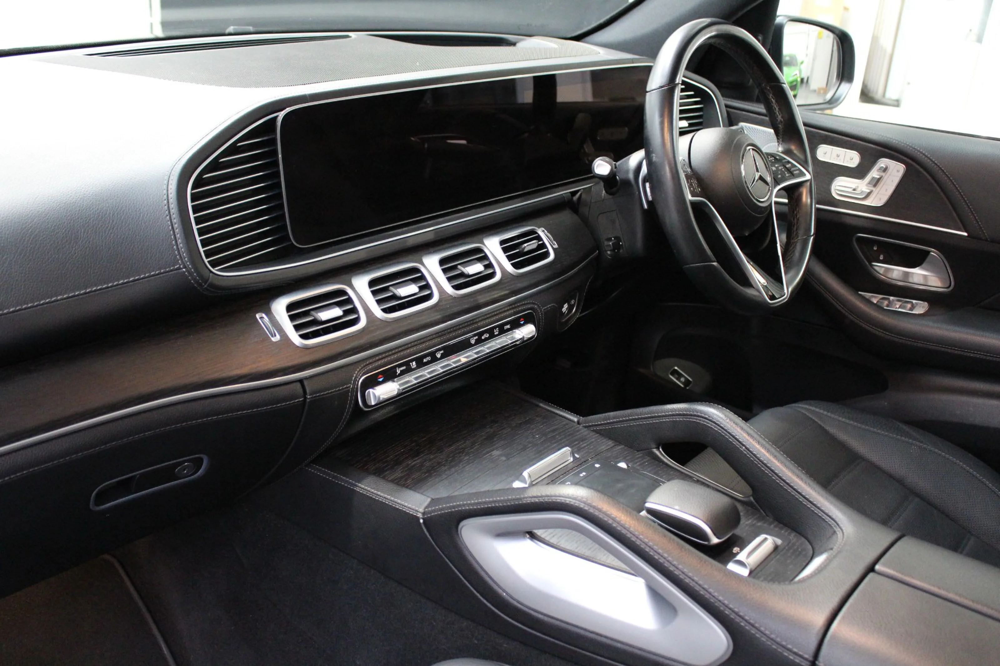 2024 Mercedes-Benz GLE 450 d AMG Line Premium, 3/18