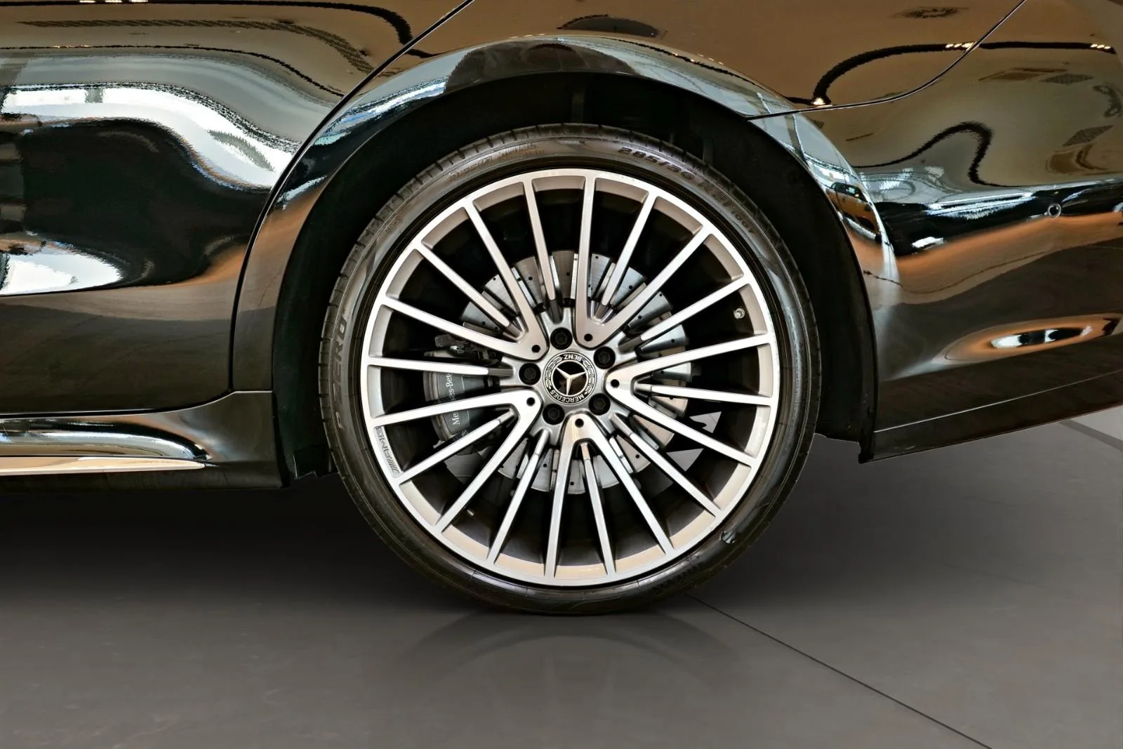 2024 Mercedes-Benz S 450 d 4MATIC Long, AMG Line, 9/25