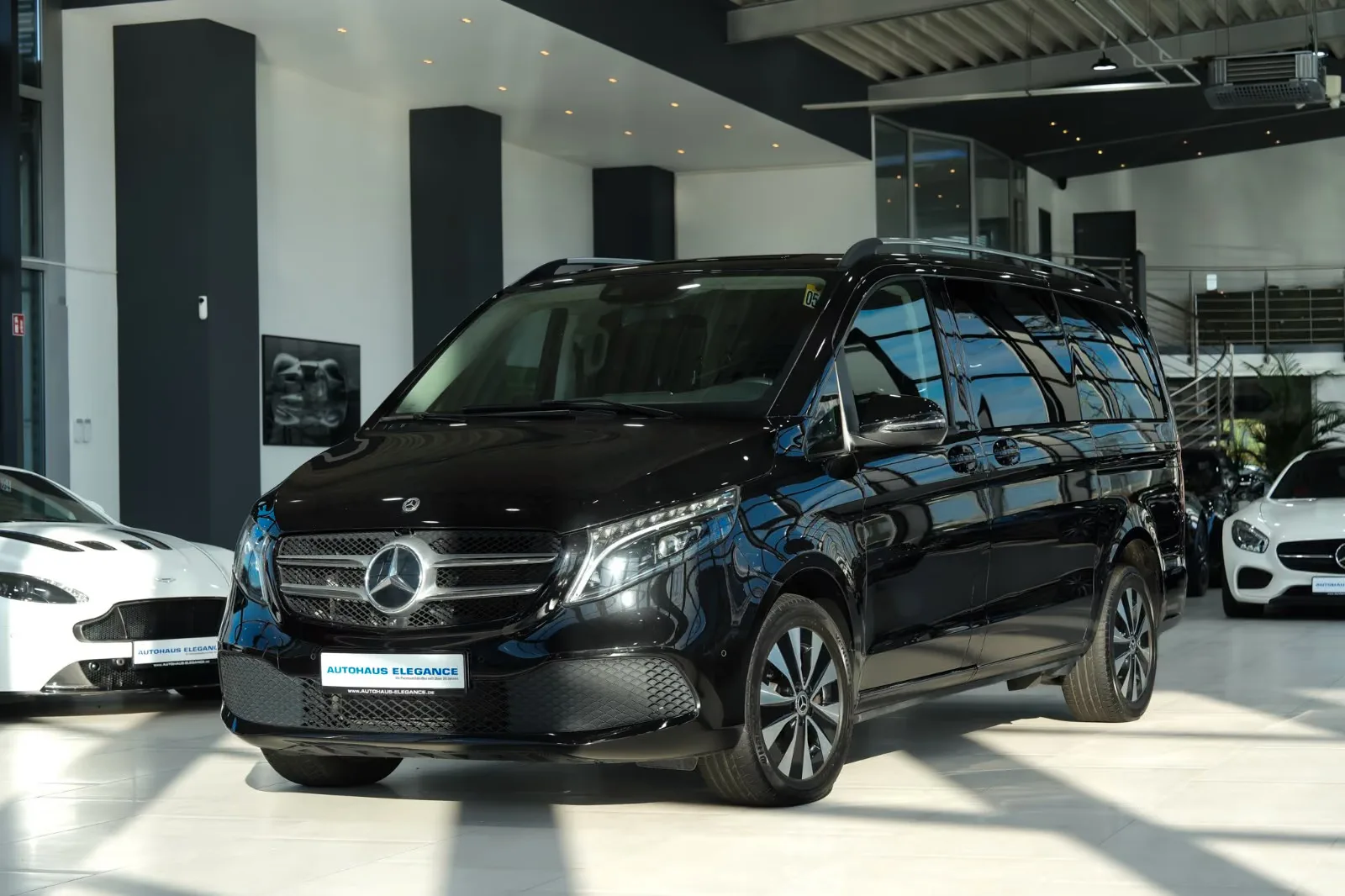 2024 Mercedes-Benz V 250 d Avantgarde, Long angeboten von einem Fachhändler in Köln, Deutschland, Hauptfoto