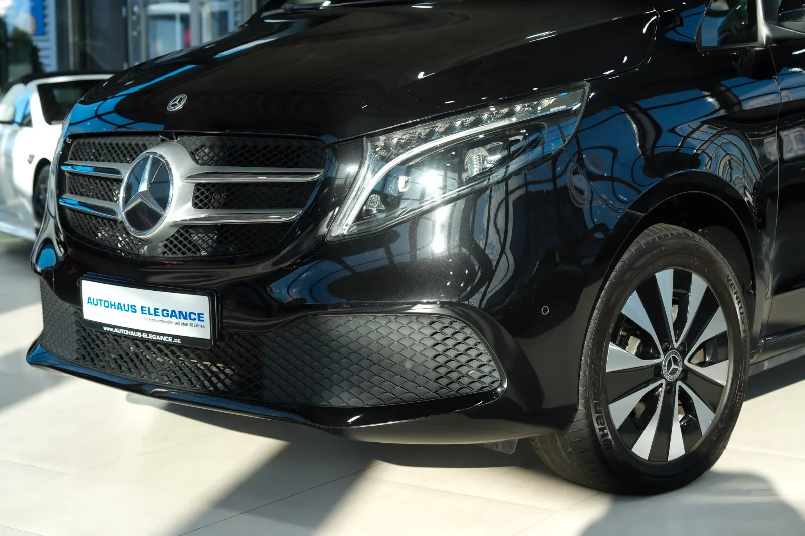2024 Mercedes-Benz V 250 d Avantgarde, Long, 9/30