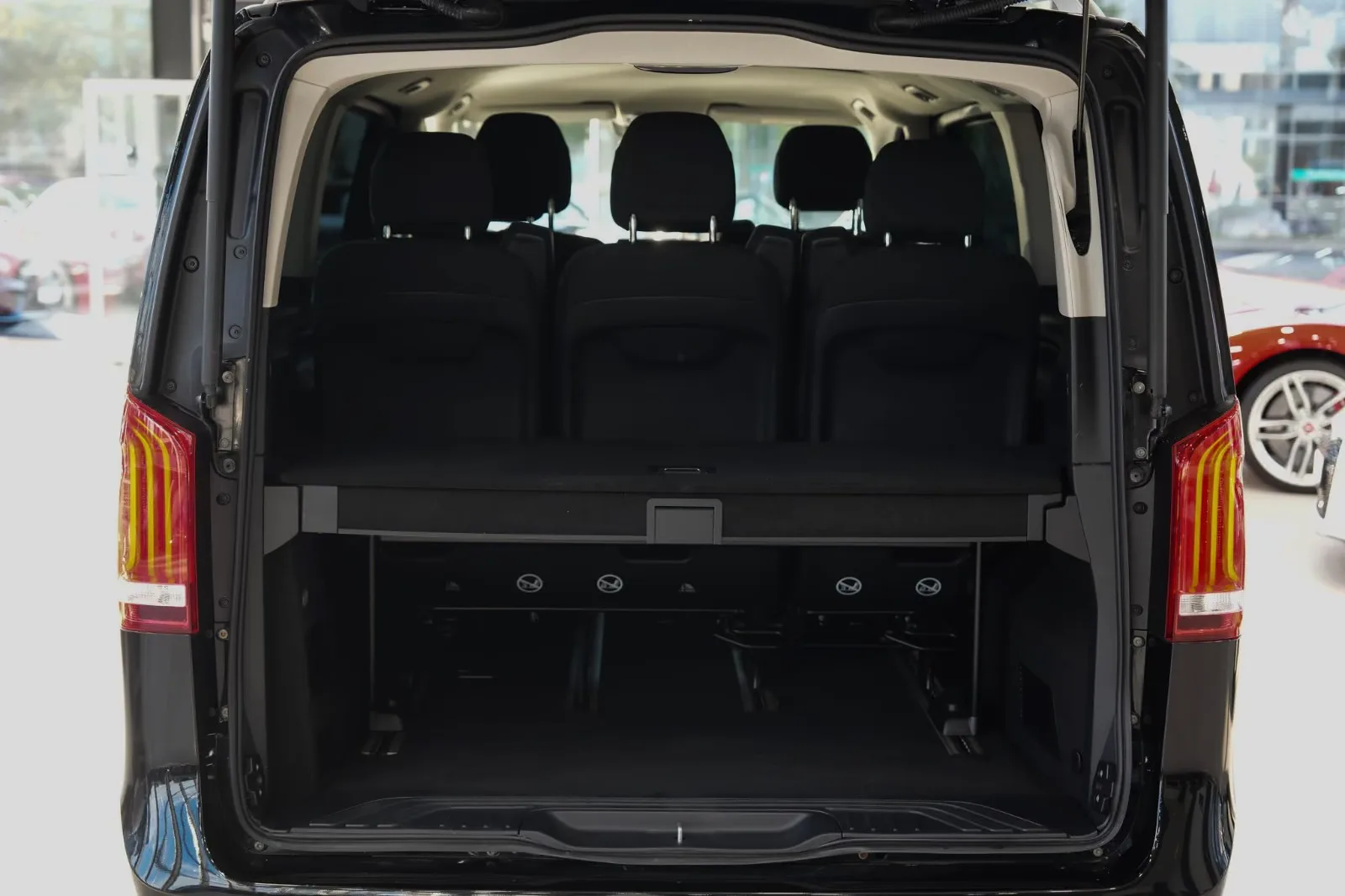 2024 Mercedes-Benz V 250 d Avantgarde, Long, 30/30