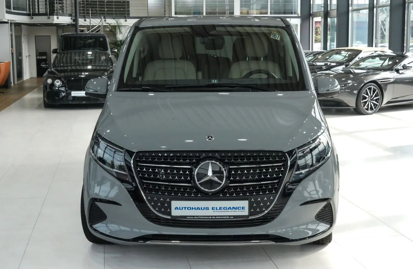 2024 Mercedes-Benz V 250 d Avantgarde, Extra-long, 4/30