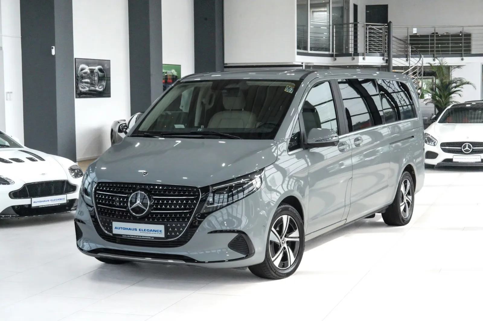 2024 Mercedes-Benz V 250 d Avantgarde, Extra-long, 7/30