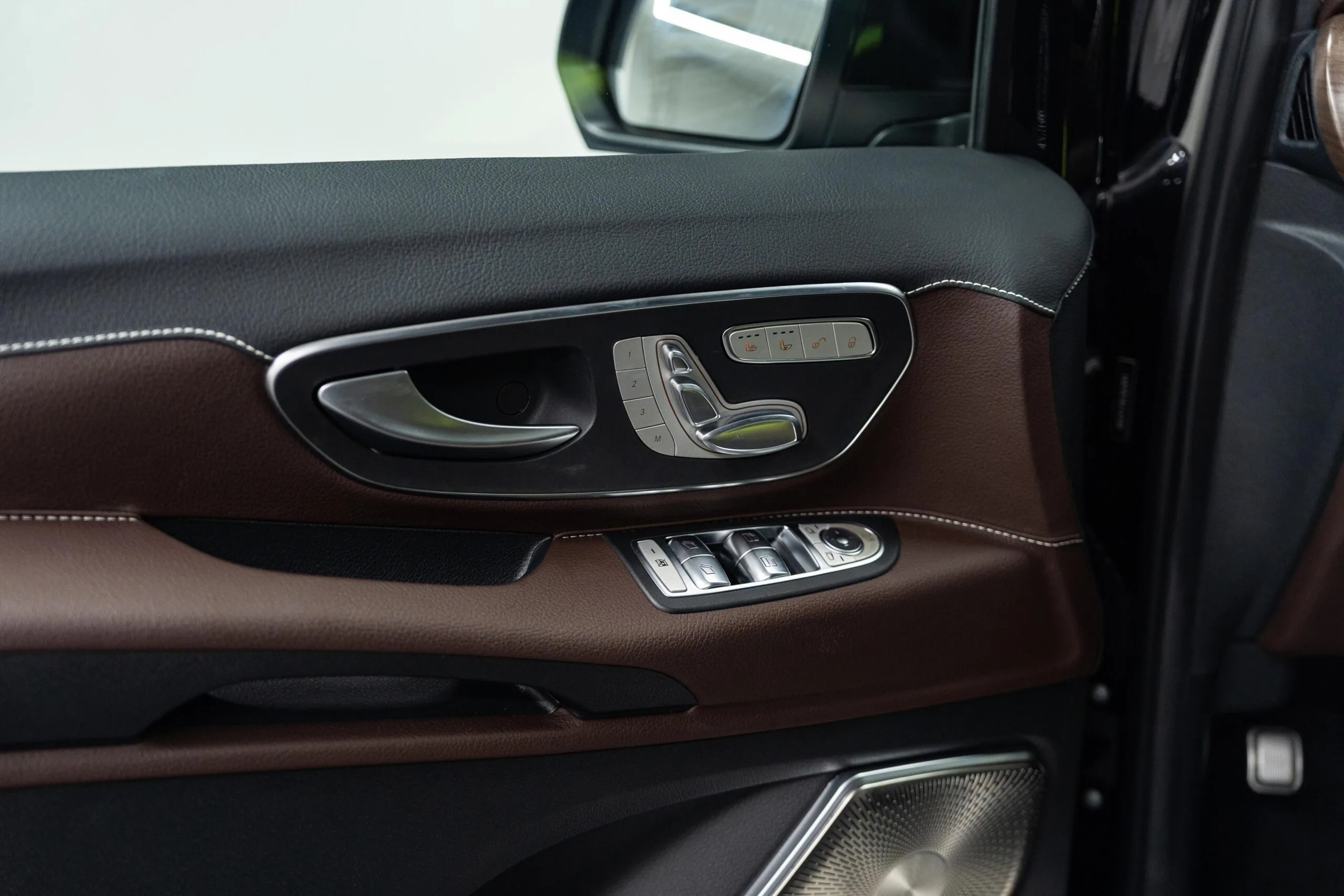 2024 Mercedes-Benz V-Class Long, 23/24
