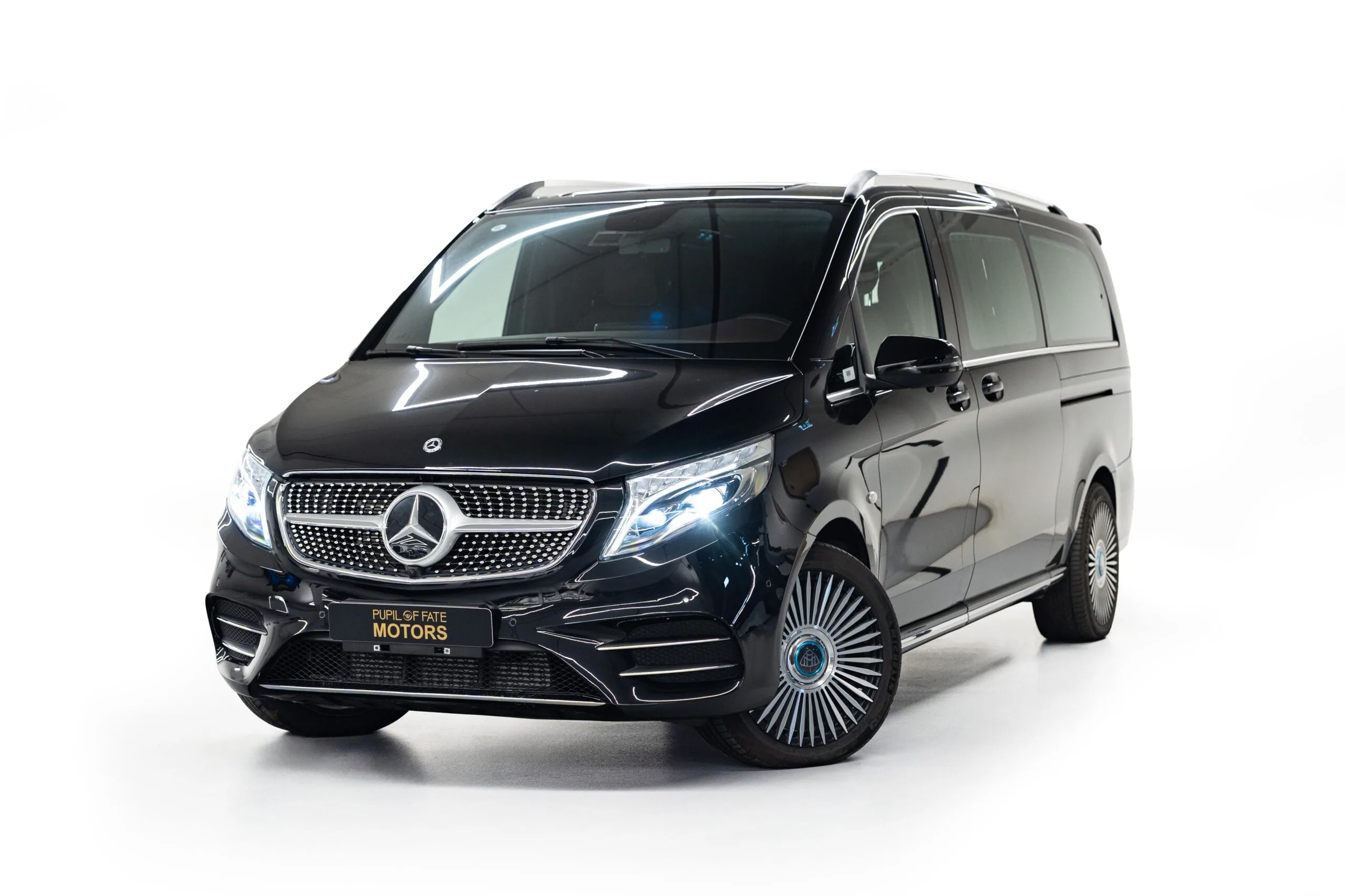 2024 Mercedes-Benz V-Class Long, 3/21