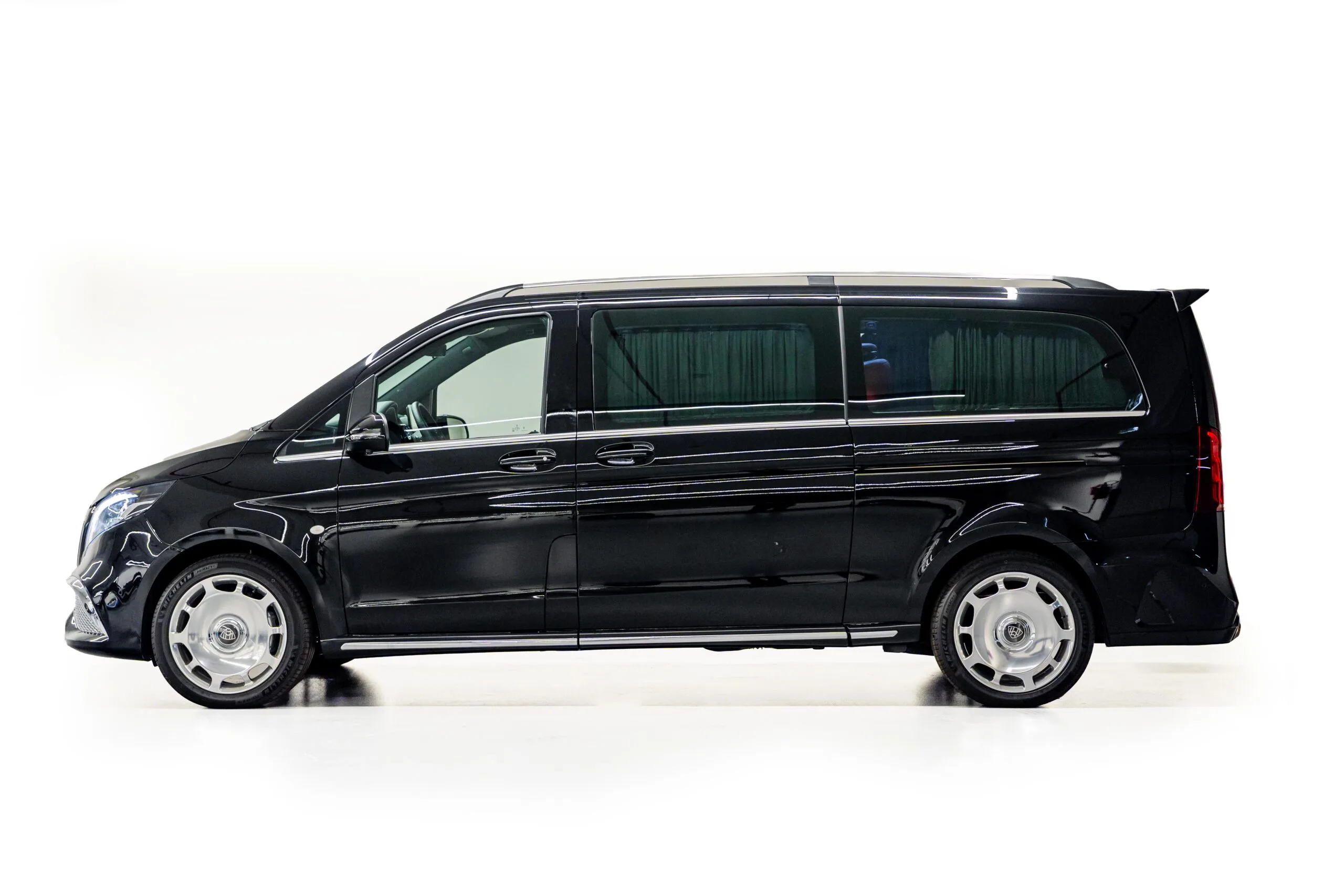 2024 Mercedes-Benz V-Class Long, 5/28