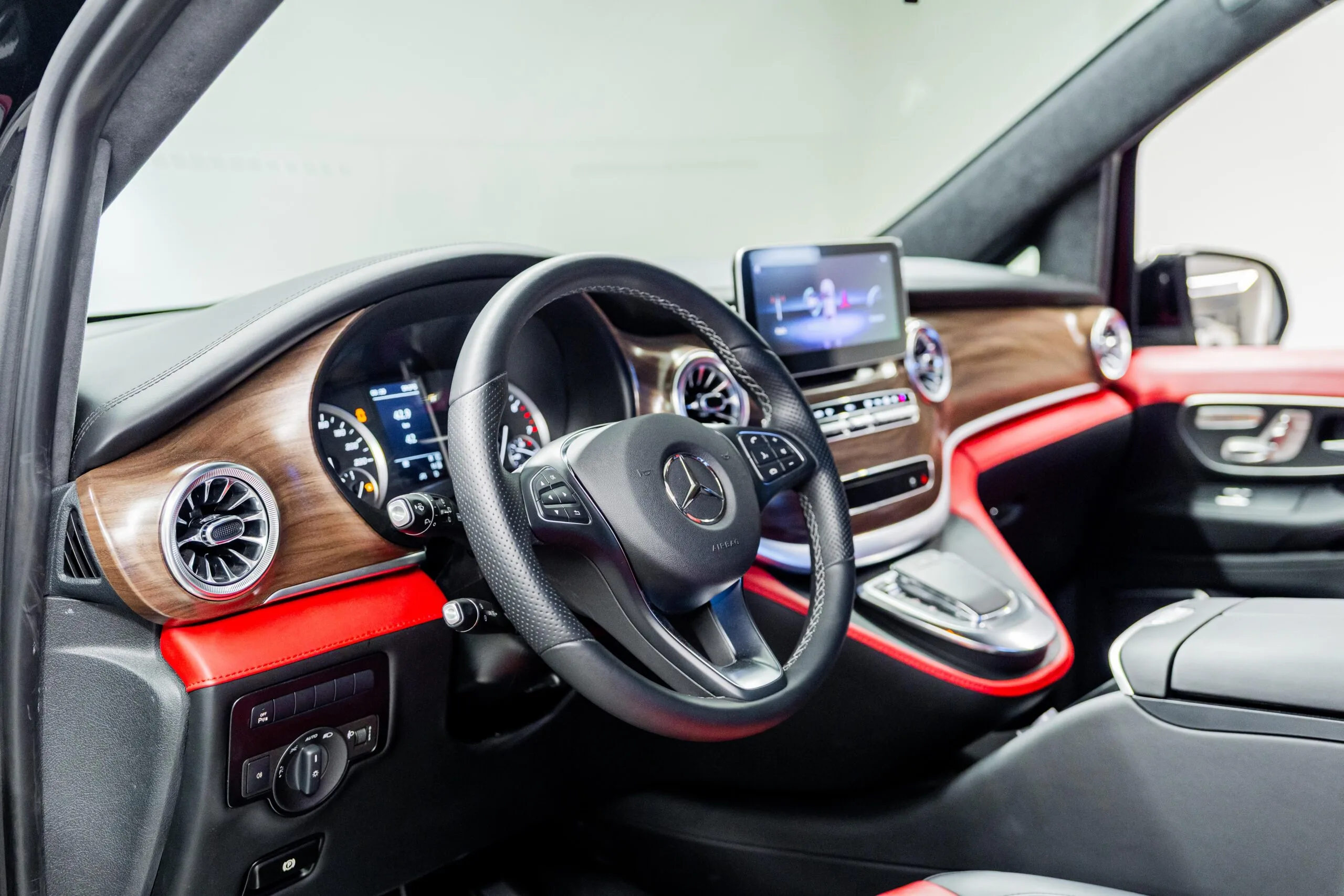 2024 Mercedes-Benz V-Class Long, 15/28