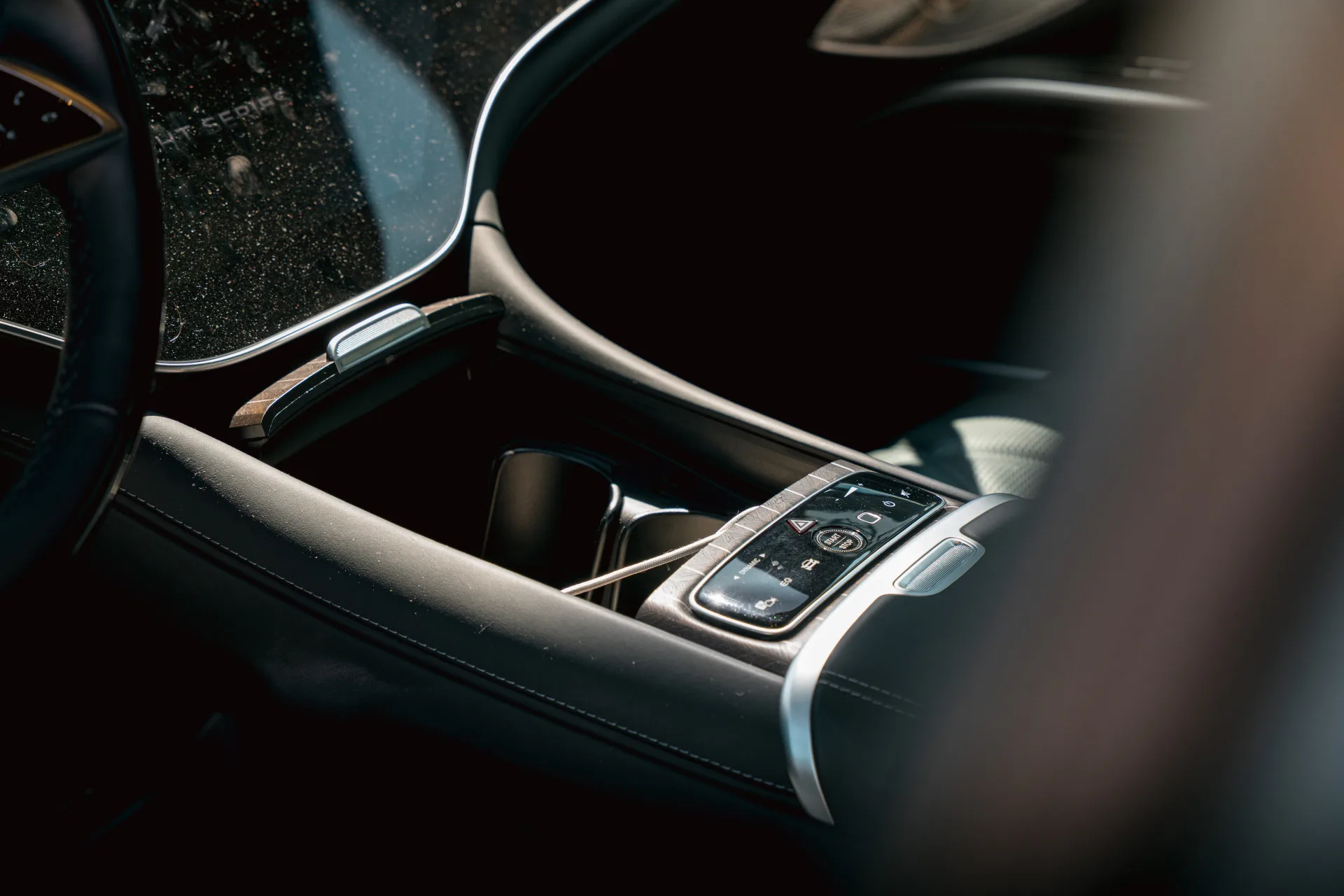 2024 Mercedes-Maybach EQS 680 SUV, 8/30