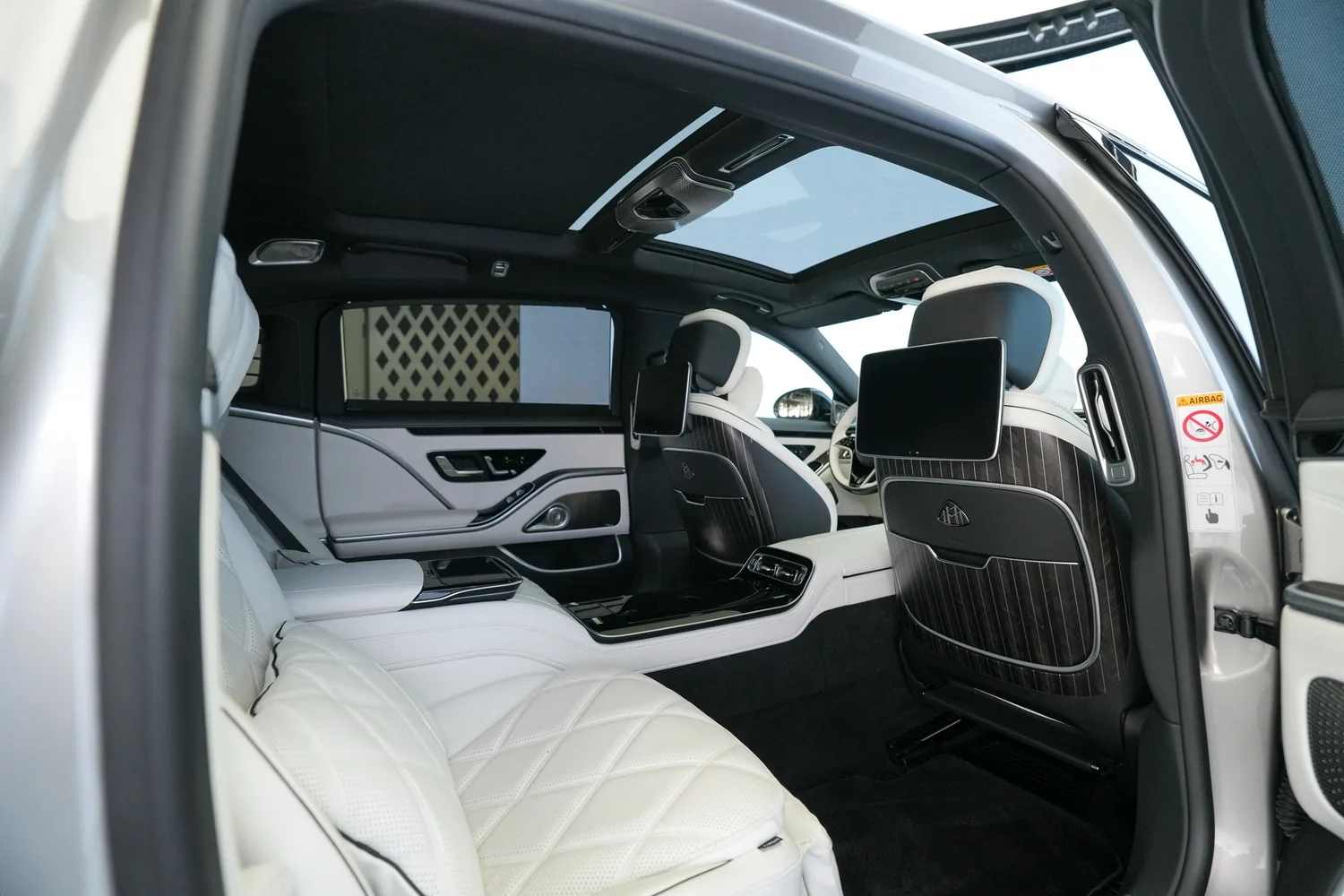 2024 Mercedes-Maybach S 580, 13/20