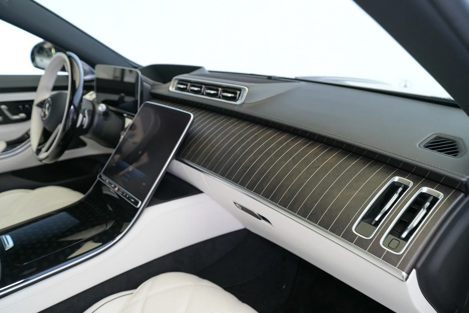 2024 Mercedes-Maybach S 580, 14/20