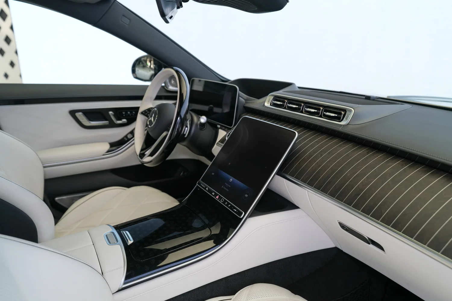 2024 Mercedes-Maybach S 580, 15/20