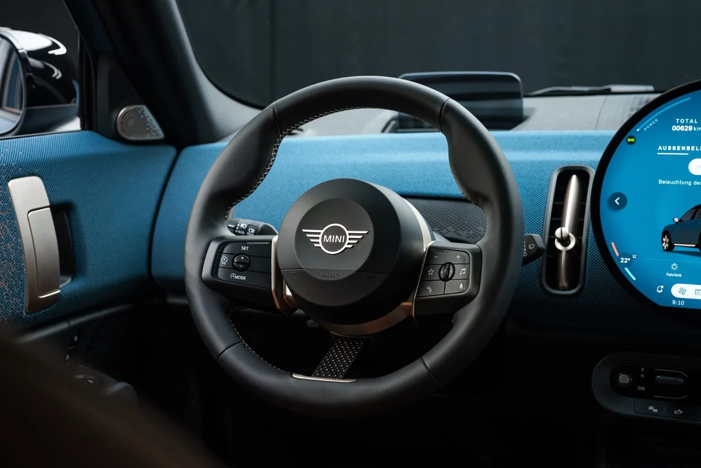 2024 MINI Countryman SE ALL4 angeboten von einem Fachhändler in Putzbrunn, Deutschland, Foto 10 von 23