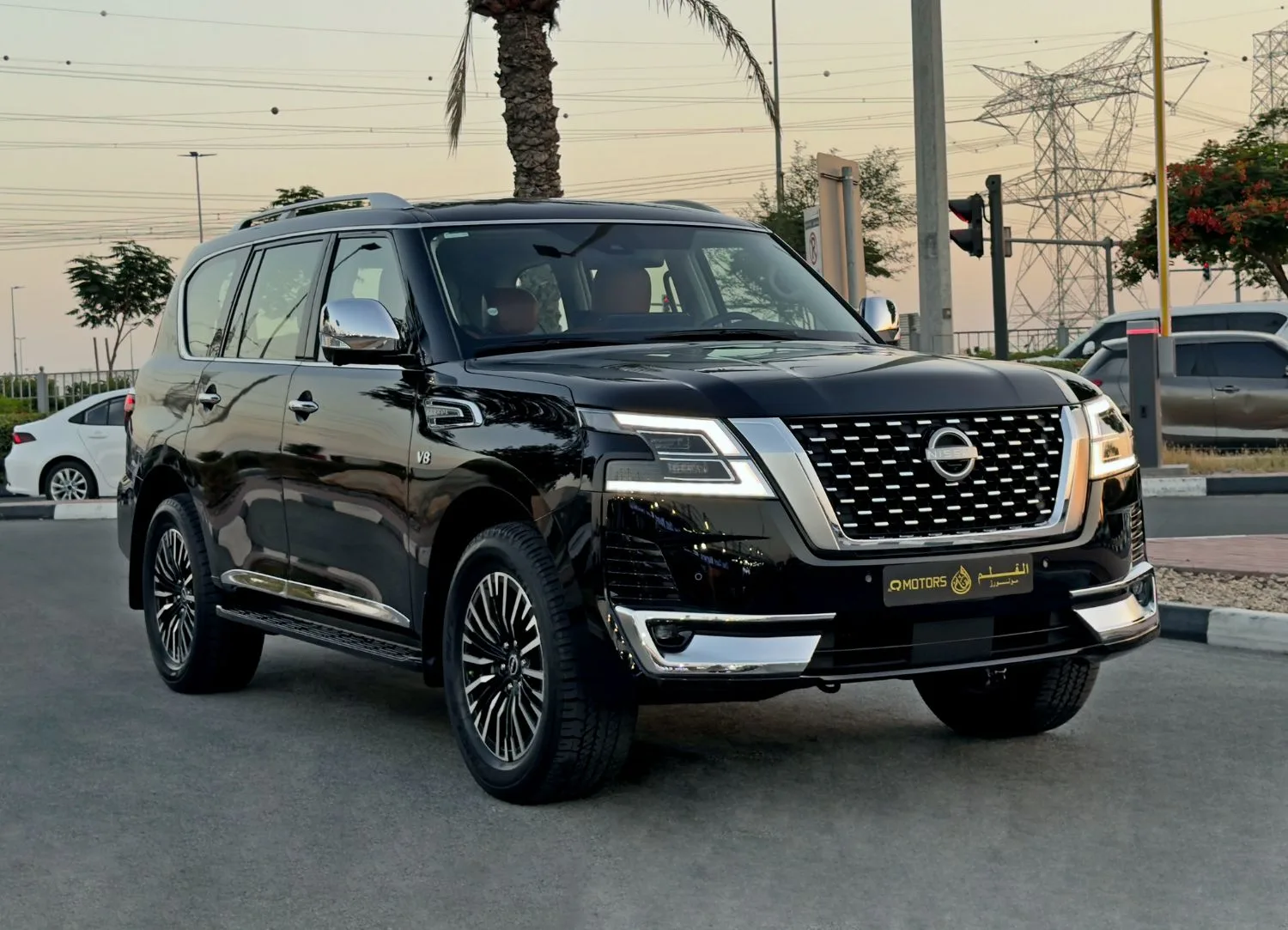2024 Nissan Patrol Le Platinum City angeboten von einem Fachhändler in Dubai, Vereinigte Arabische Emirate, Foto 3 von 13