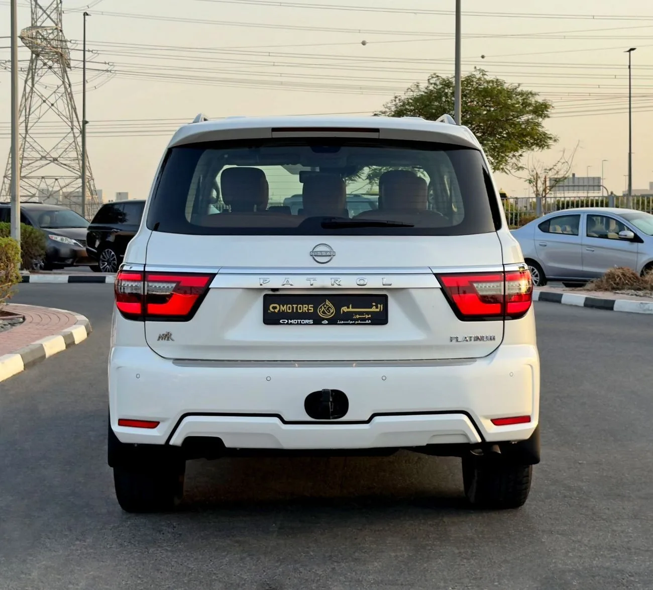 2024 Nissan Patrol Se Platinum City angeboten von einem Fachhändler in Dubai, Vereinigte Arabische Emirate, Foto 6 von 14