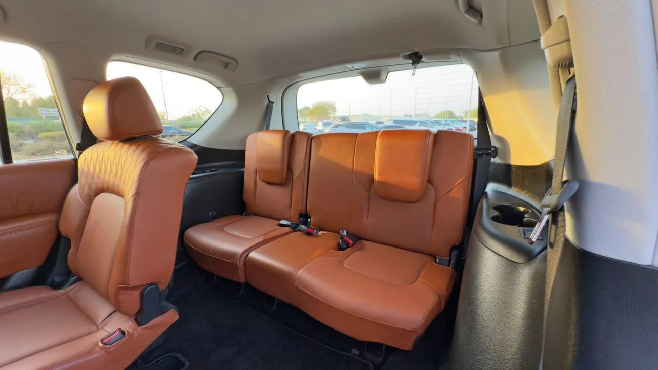 2024 Nissan Patrol Se Platinum City angeboten von einem Fachhändler in Dubai, Vereinigte Arabische Emirate, Foto 14 von 14