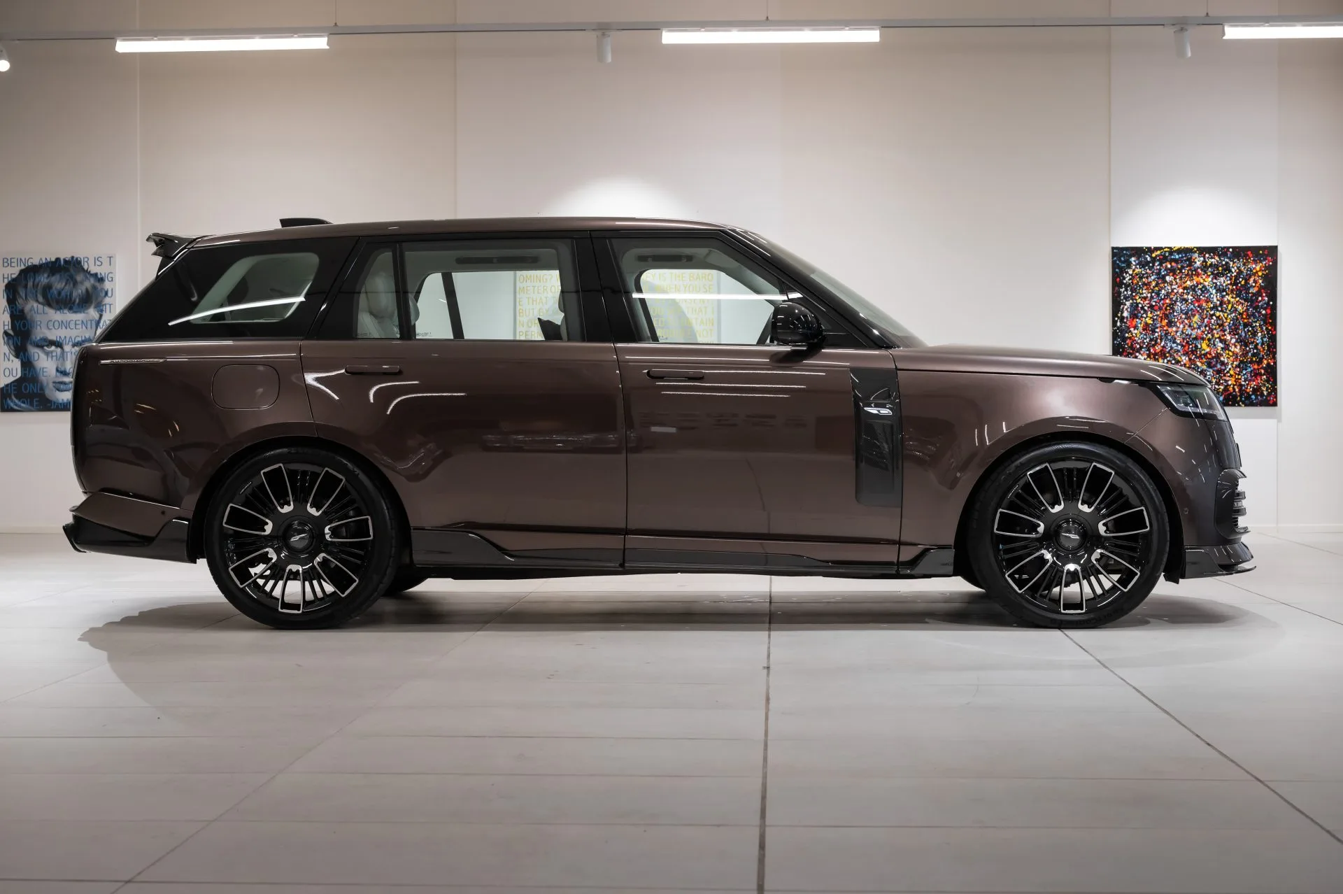 2024 Overfinch Range Rover P530 LWB, 5/25