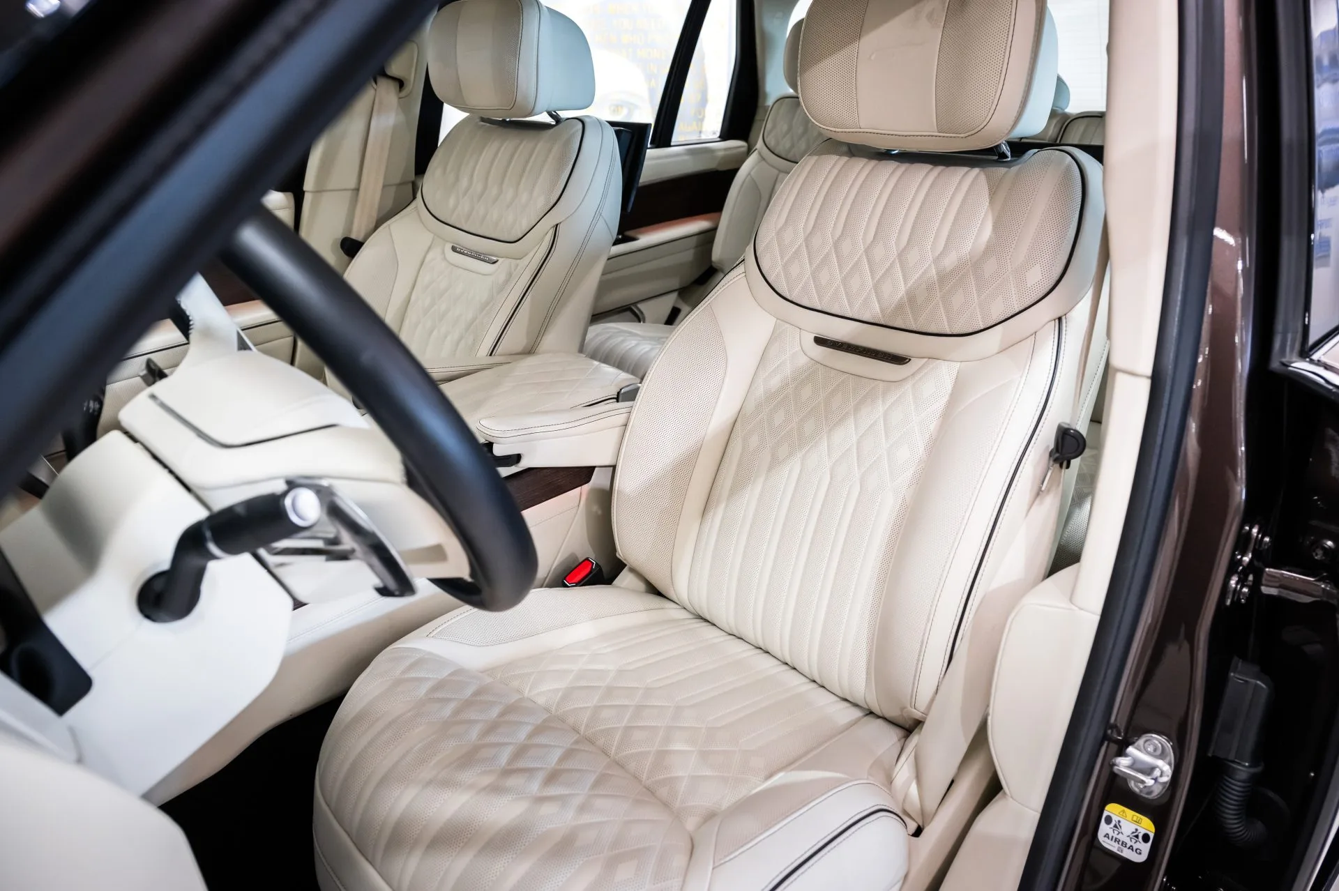 2024 Overfinch Range Rover P530 LWB, 13/25