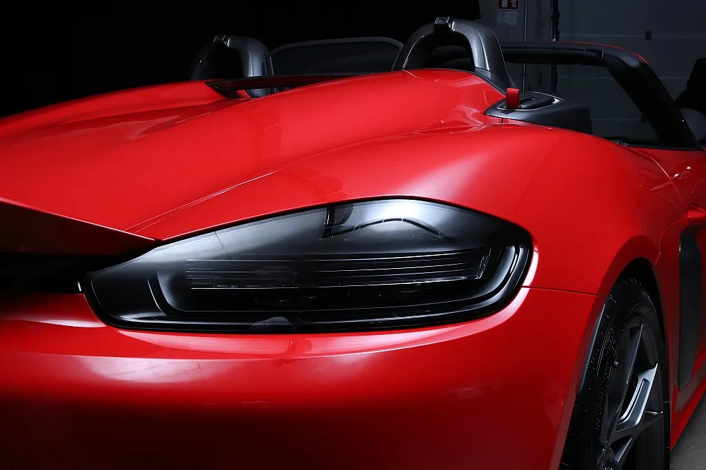 2024 Porsche 718 Spyder RS Weissach package offered by a specialist dealer in Unterweitersdorf, Austria, photo 10 of 15