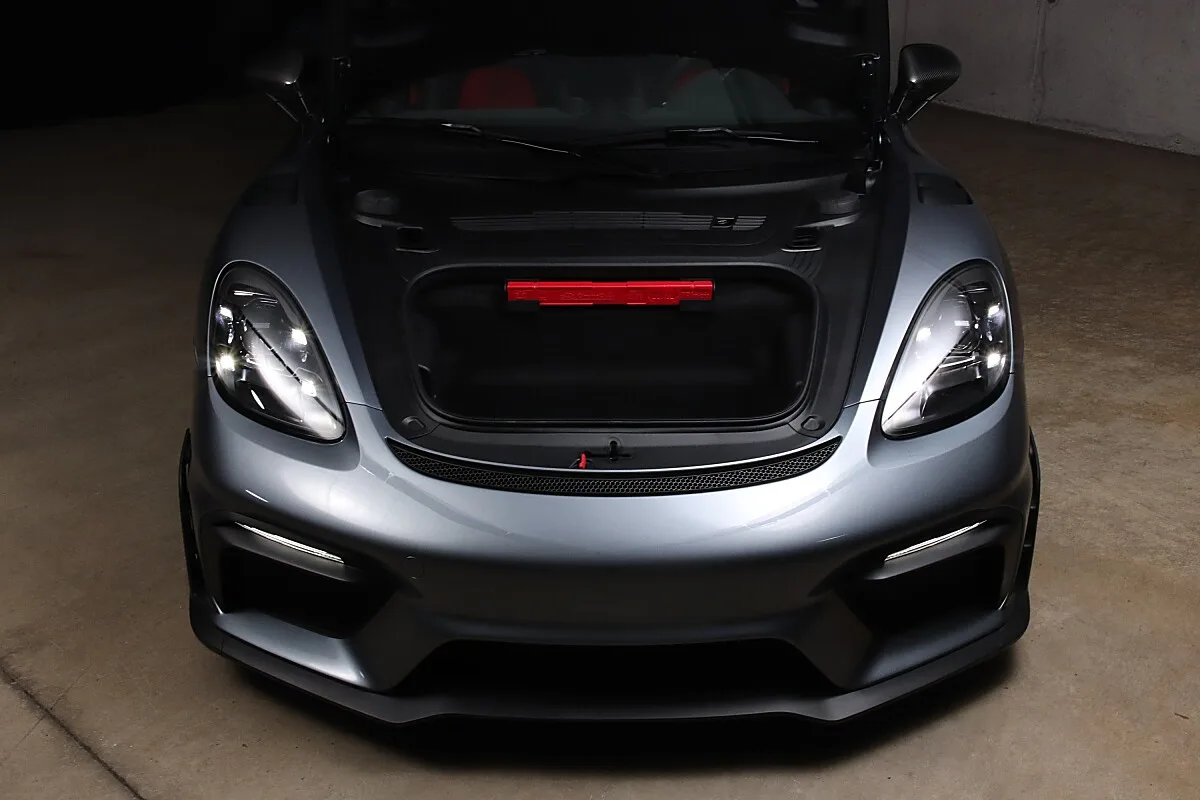 2024 Porsche 718 Spyder RS Weissach package offered by a specialist dealer in Unterweitersdorf, Austria, photo 12 of 15