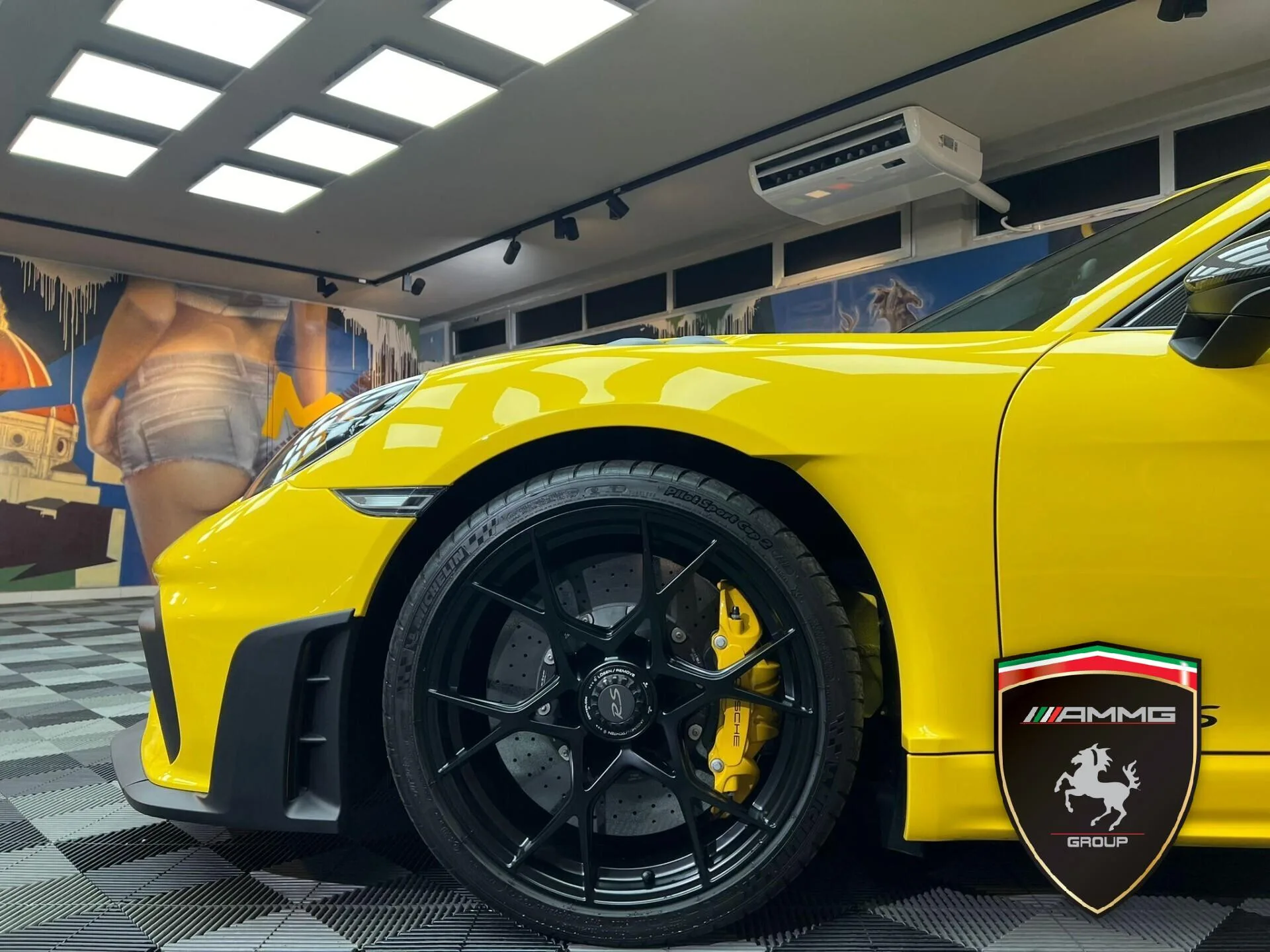 2024 Porsche 718 Cayman GT4 RS Weissach, 8/15