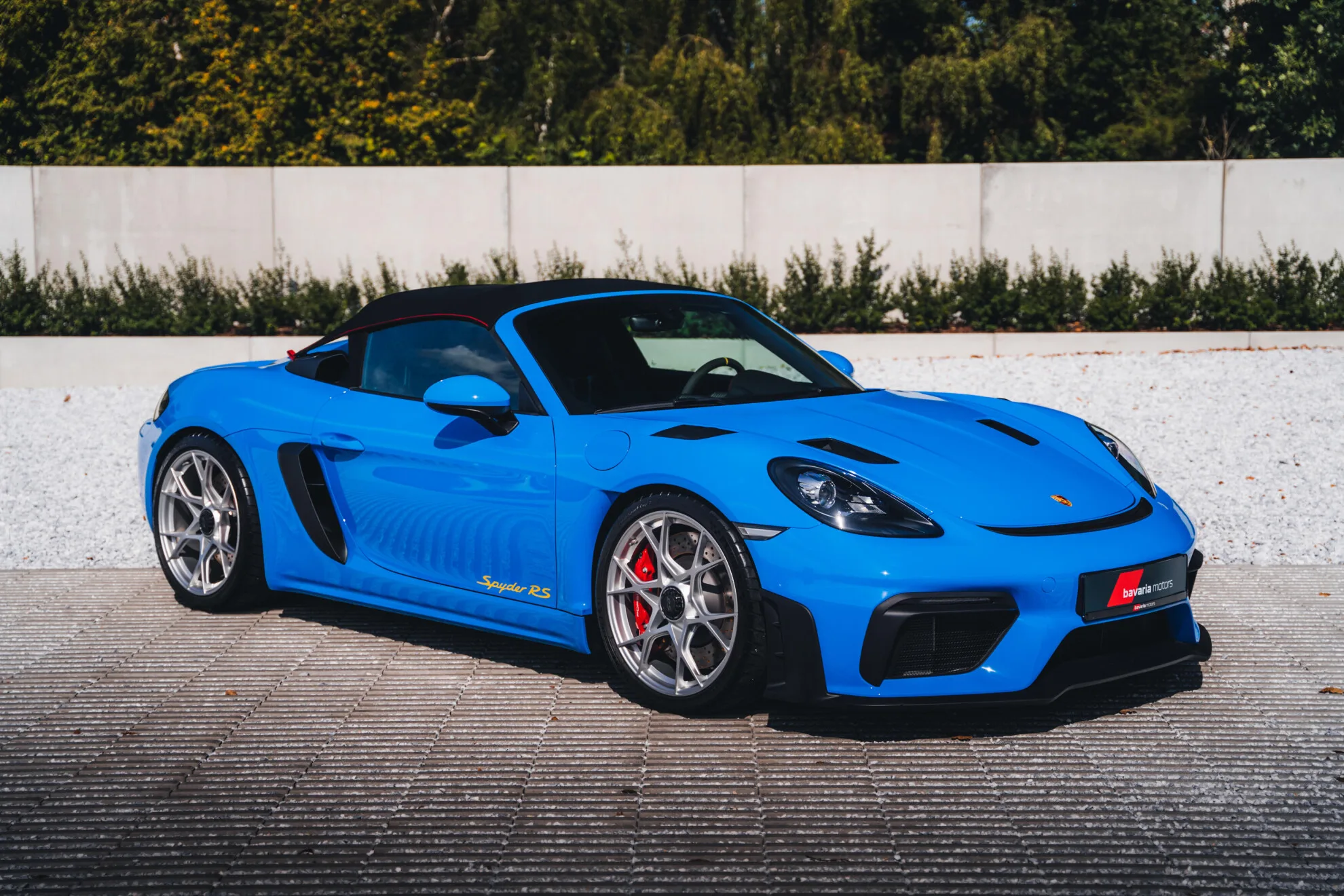 2024 Porsche 718 Spyder RS offered by a specialist dealer in Harelbeke, Belgium, main photo