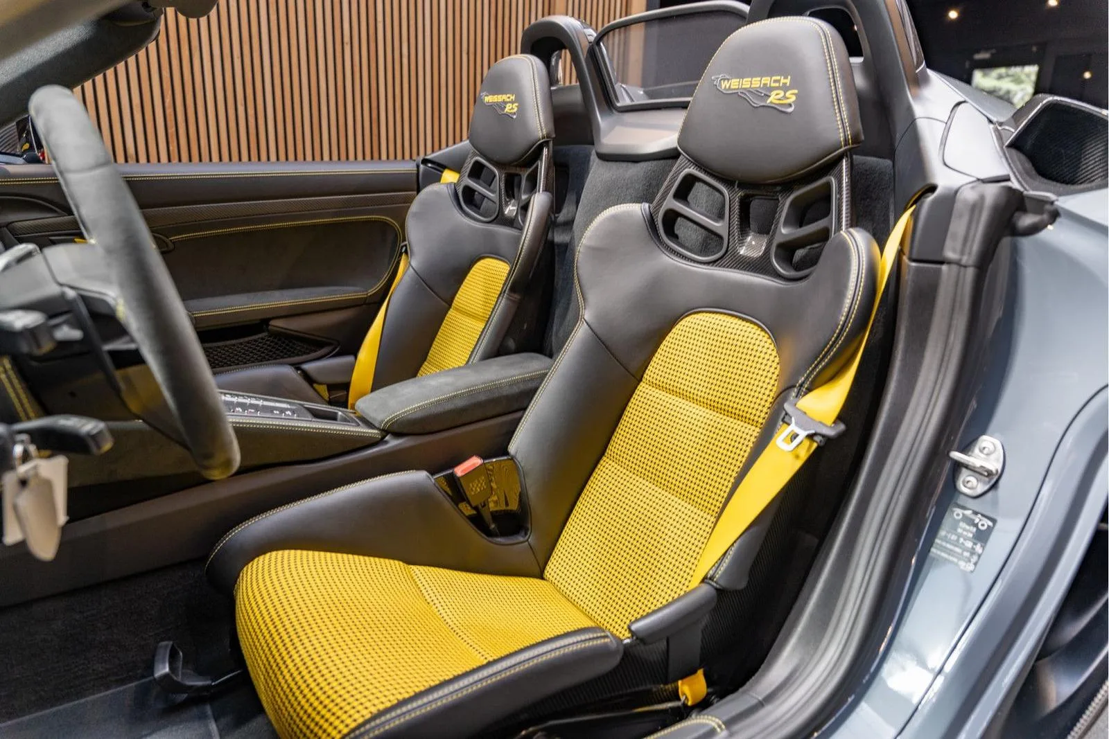 2024 Porsche 718 Spyder RS Weissach, 9/30