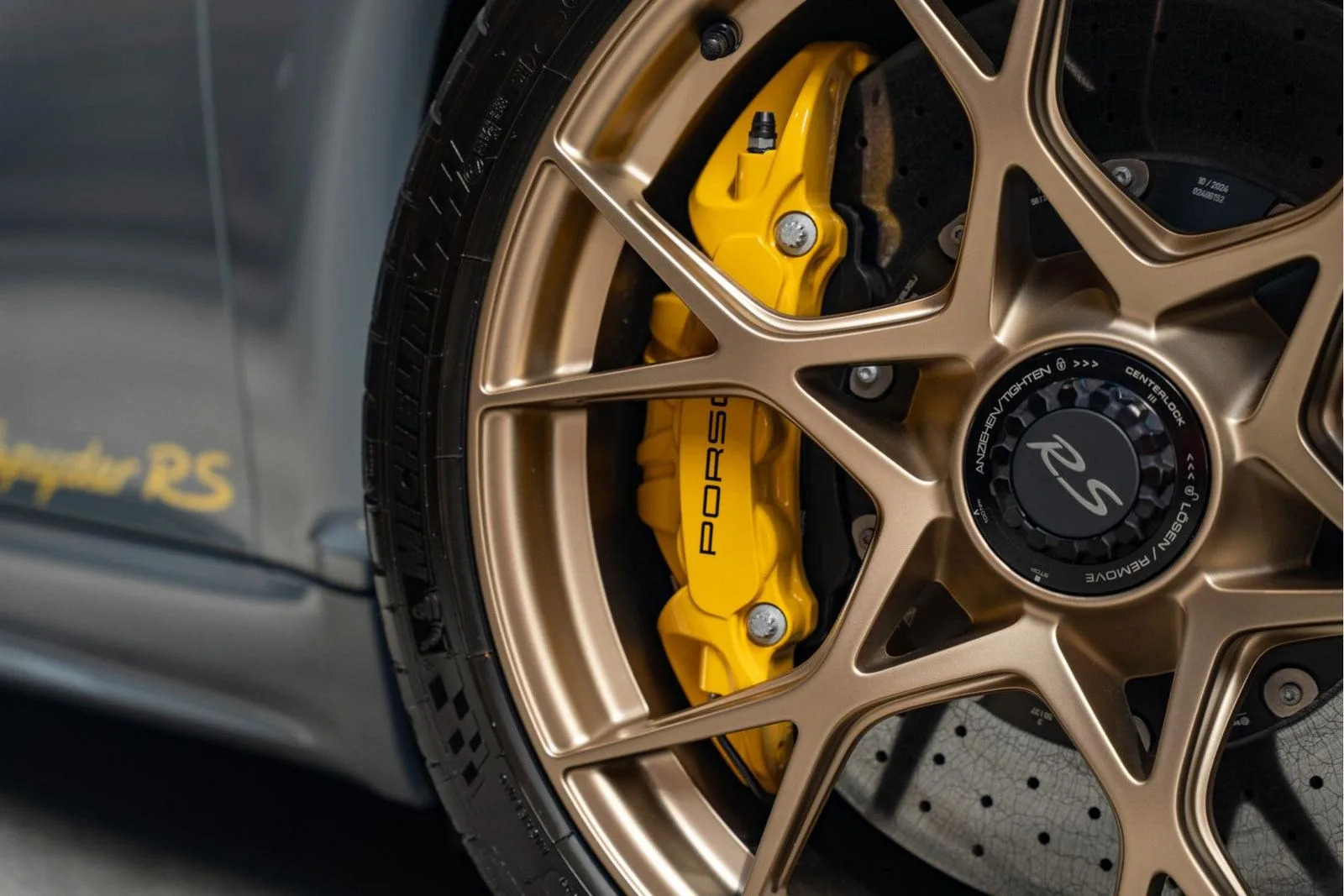 2024 Porsche 718 Spyder RS Weissach, 14/30