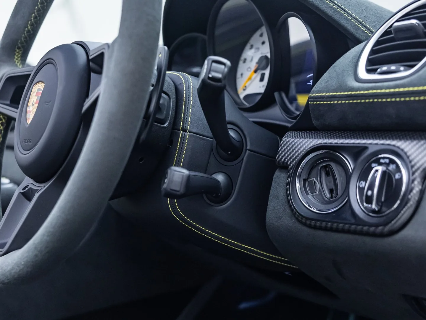 2024 Porsche 718 Spyder RS, 4/30