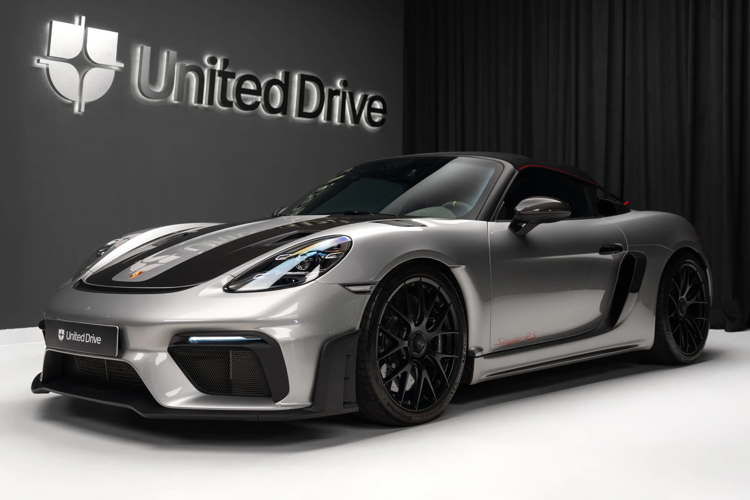2024 Porsche 718 Spyder RS Weissach package, 2/30