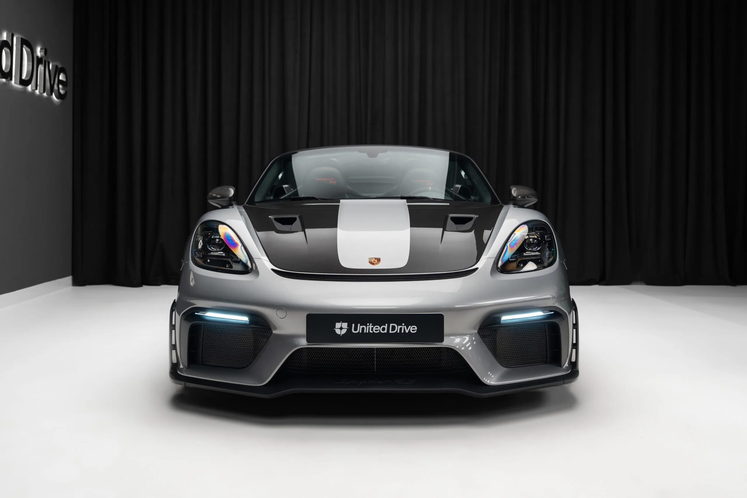 2024 Porsche 718 Spyder RS Weissach package, 3/30