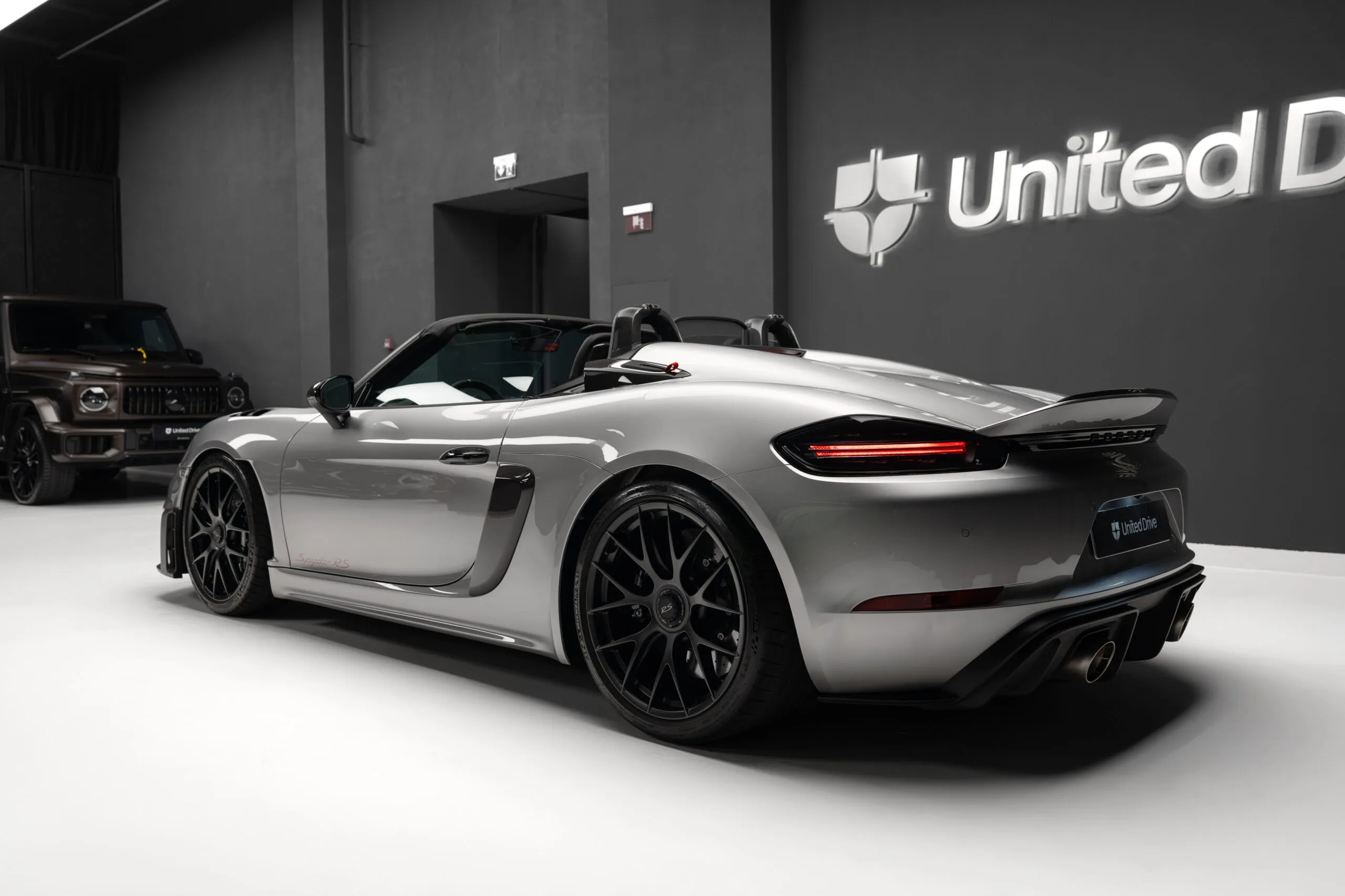 2024 Porsche 718 Spyder RS Weissach package, 8/30