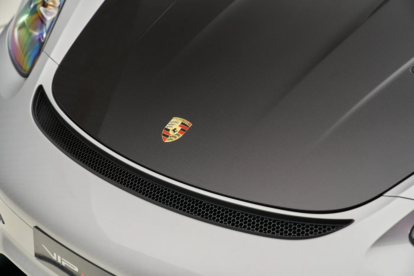 2024 Porsche 718 Spyder RS Weissach package proposée par un concessionnaire spécialisé à Dubai, Émirats arabes unis, photo 10 sur 10