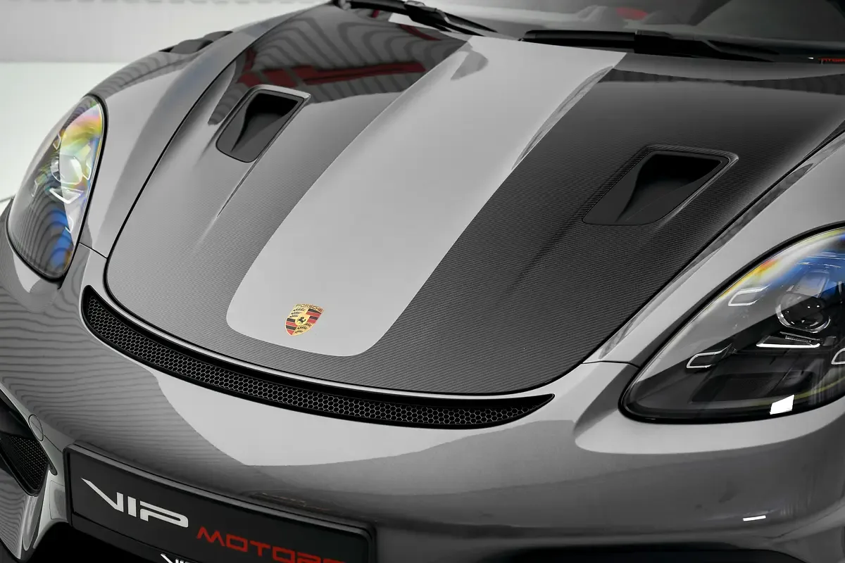 2024 Porsche 718 Spyder RS Weissach, 11/17