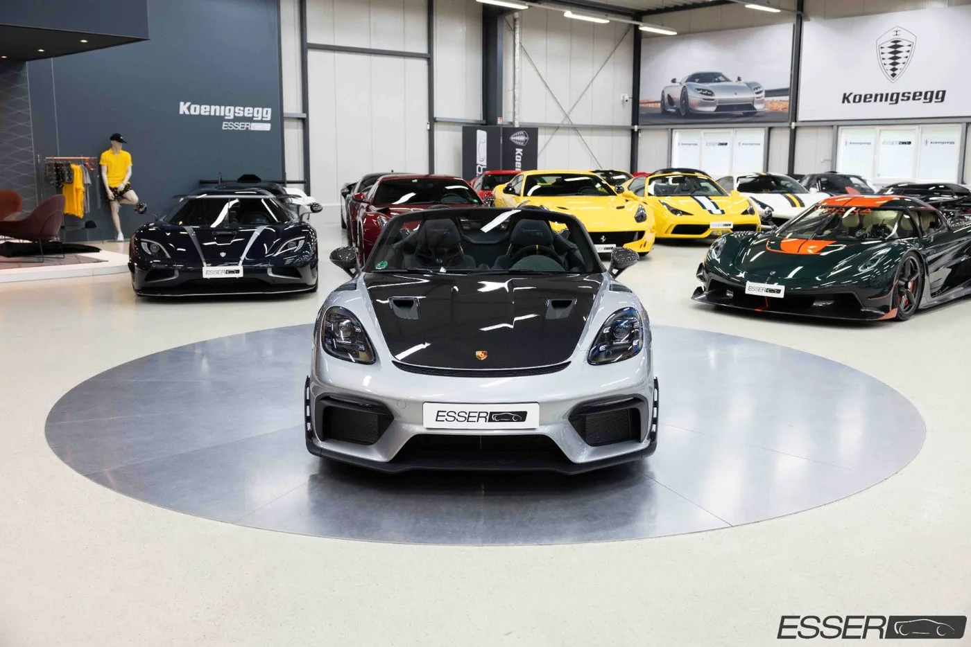 2024 Porsche 718 Spyder RS Weissach package proposée par un concessionnaire spécialisé à Alsdorf, Allemagne, photo 2 sur 10