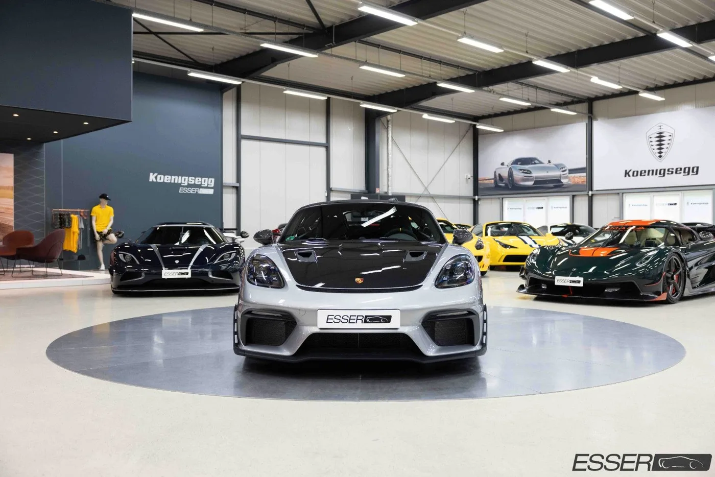 2024 Porsche 718 Spyder RS Weissach package proposée par un concessionnaire spécialisé à Alsdorf, Allemagne, photo 3 sur 10