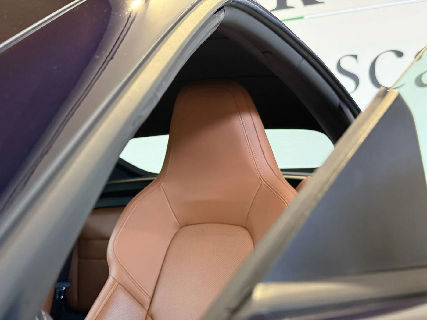 2024 Porsche 911 Carrera 4 GTS Cabriolet offered by a specialist dealer in Lucca, Italy, photo 8 of 25