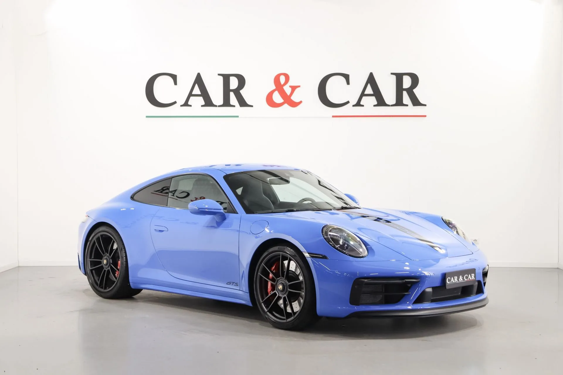 2024 Porsche 911 Carrera GTS offered by a supercar dealer in Zibido San Giacomo, Italy, main photo