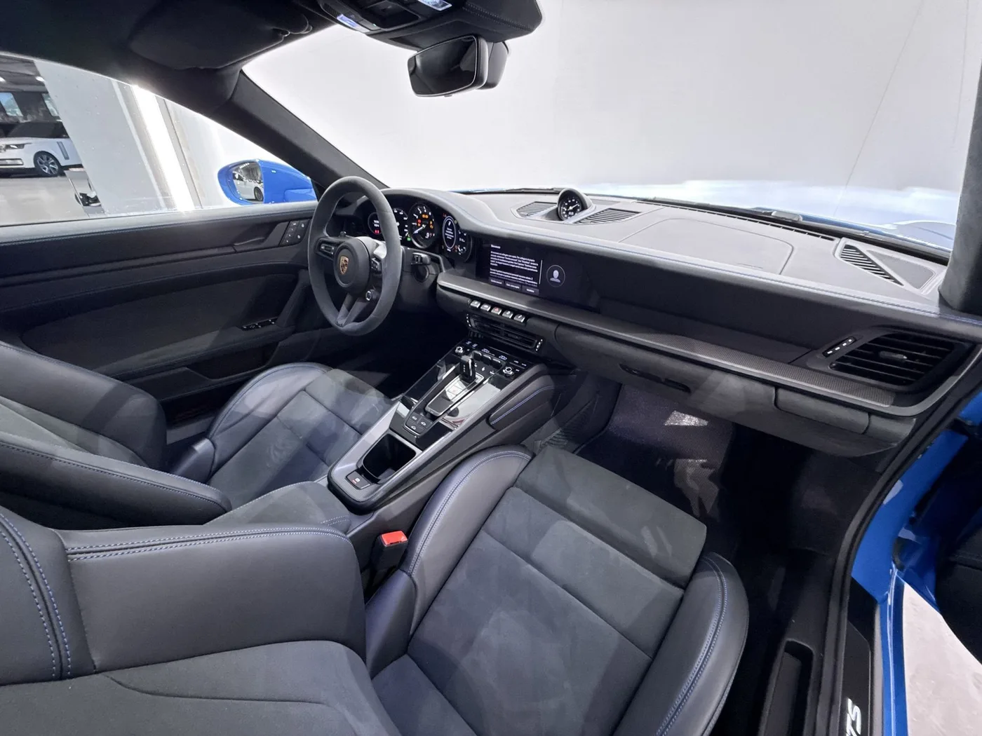 2024 Porsche 911 Carrera GTS angeboten von einem Supersportwagenhändler in Zibido San Giacomo, Italien, Foto 14 von 25