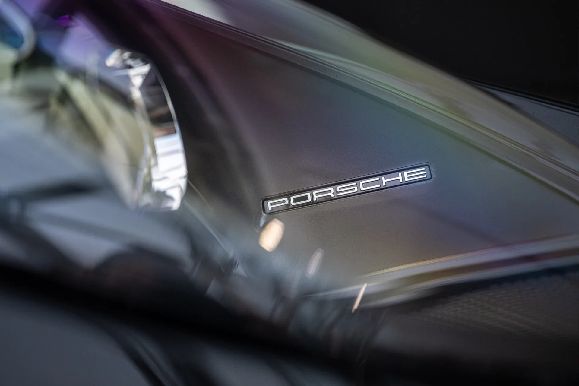 2024 Porsche 911 Carrera 4 GTS Cabriolet, 12/30