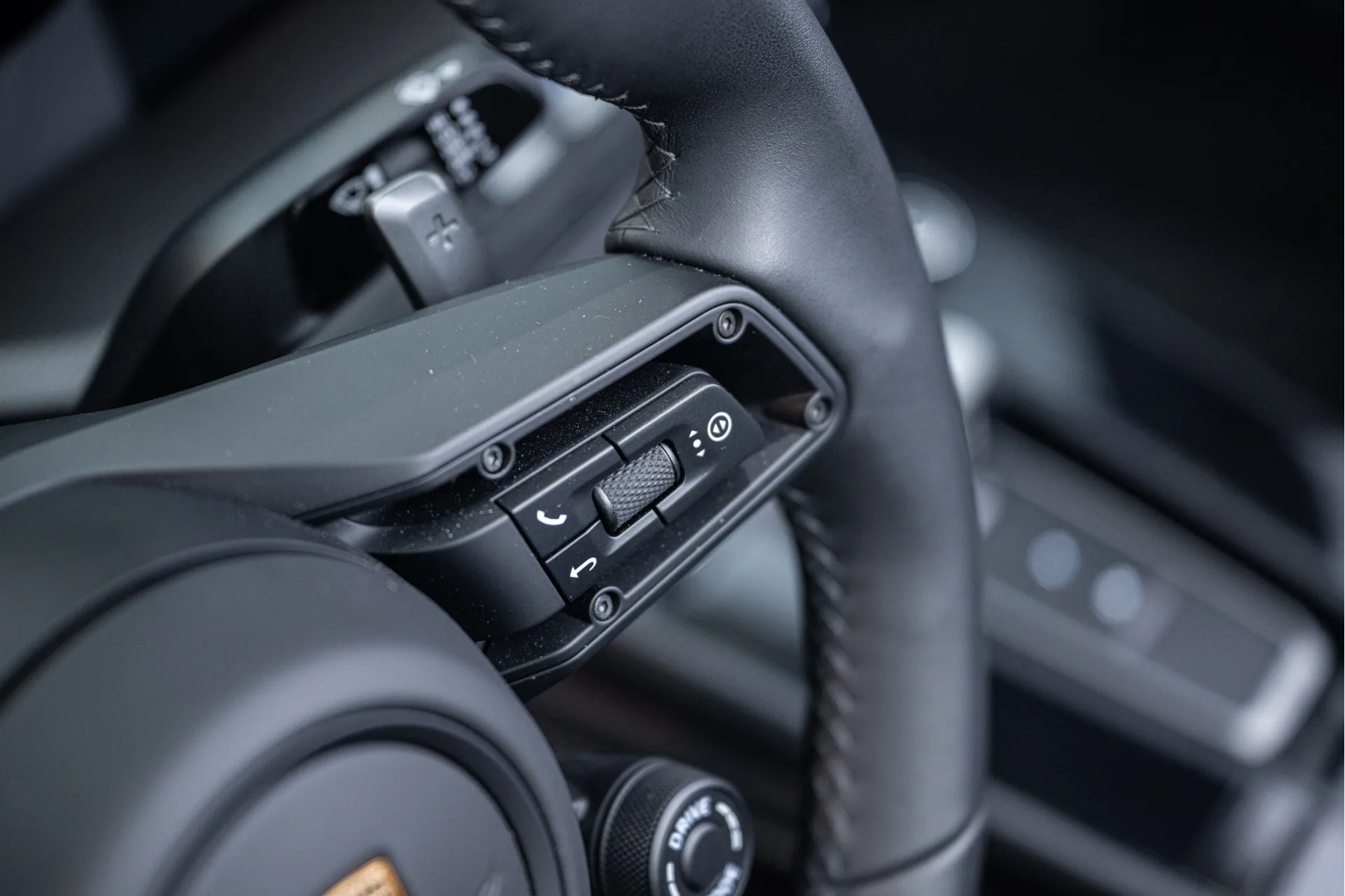2024 Porsche 911 Carrera 4 GTS Cabriolet, 23/30