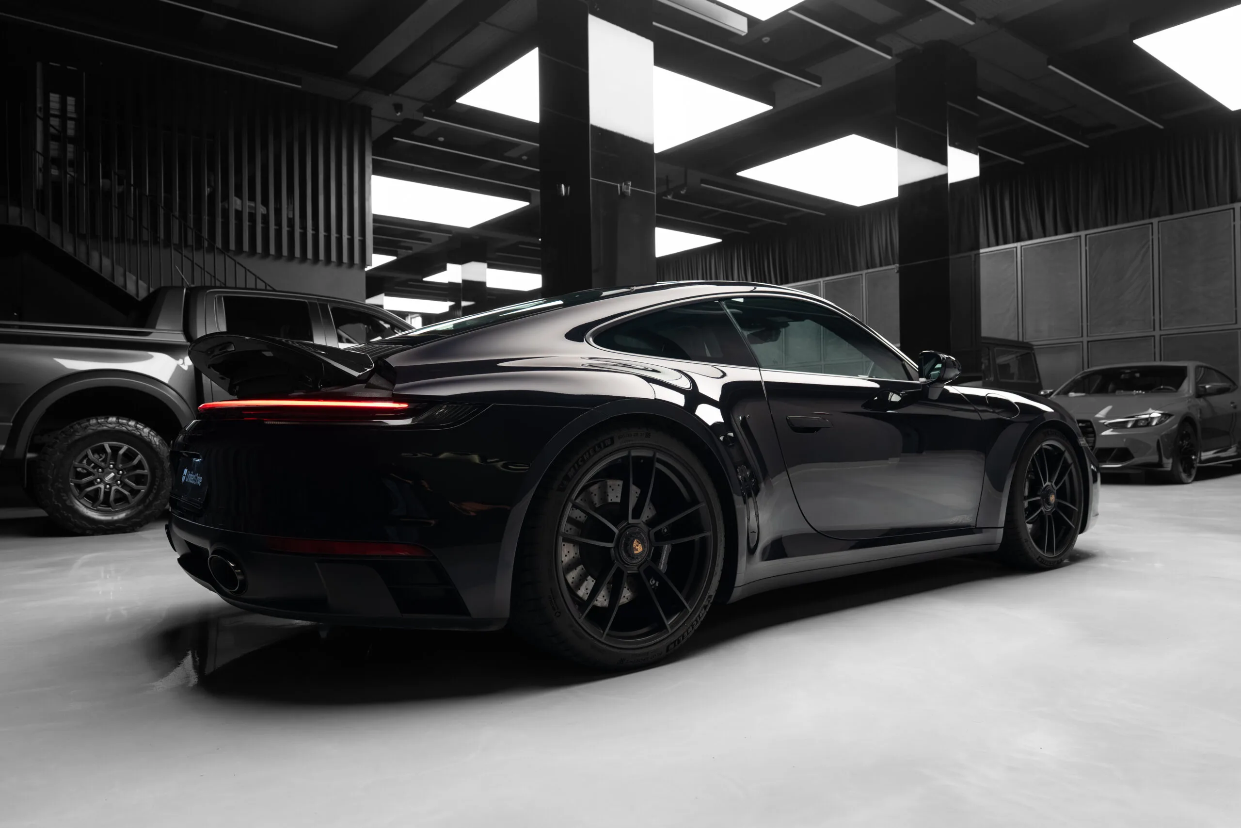 2024 Porsche 911 Carrera 4 GTS, 10/30