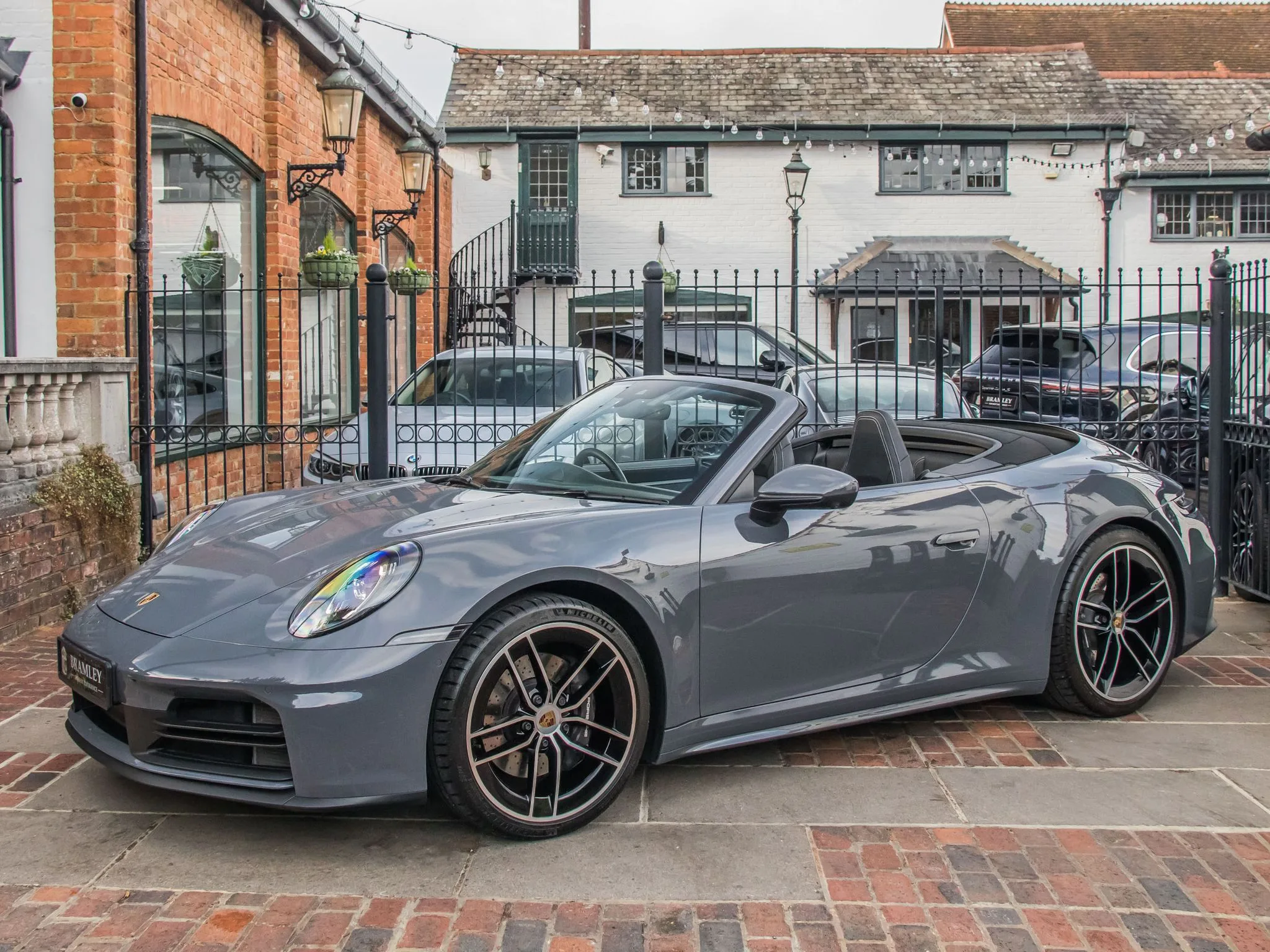 2024 Porsche 911 Carrera Cabriolet, 6/22