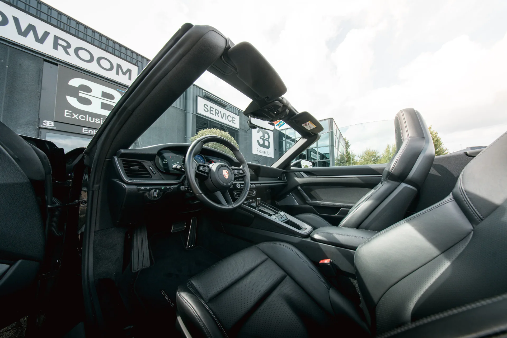2024 Porsche 911 Carrera Cabriolet, 3/30