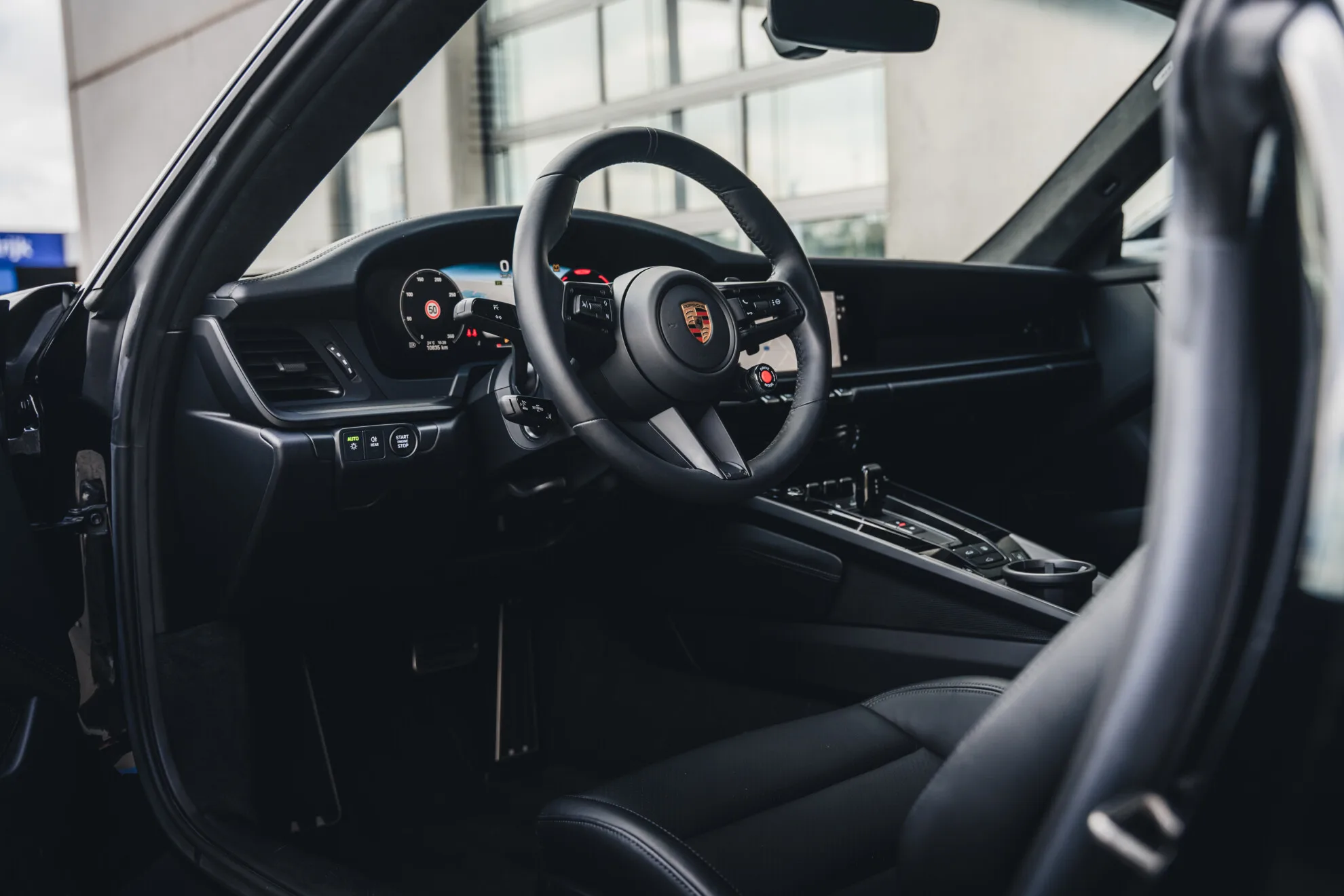 2024 Porsche 911 Carrera GTS, 11/27