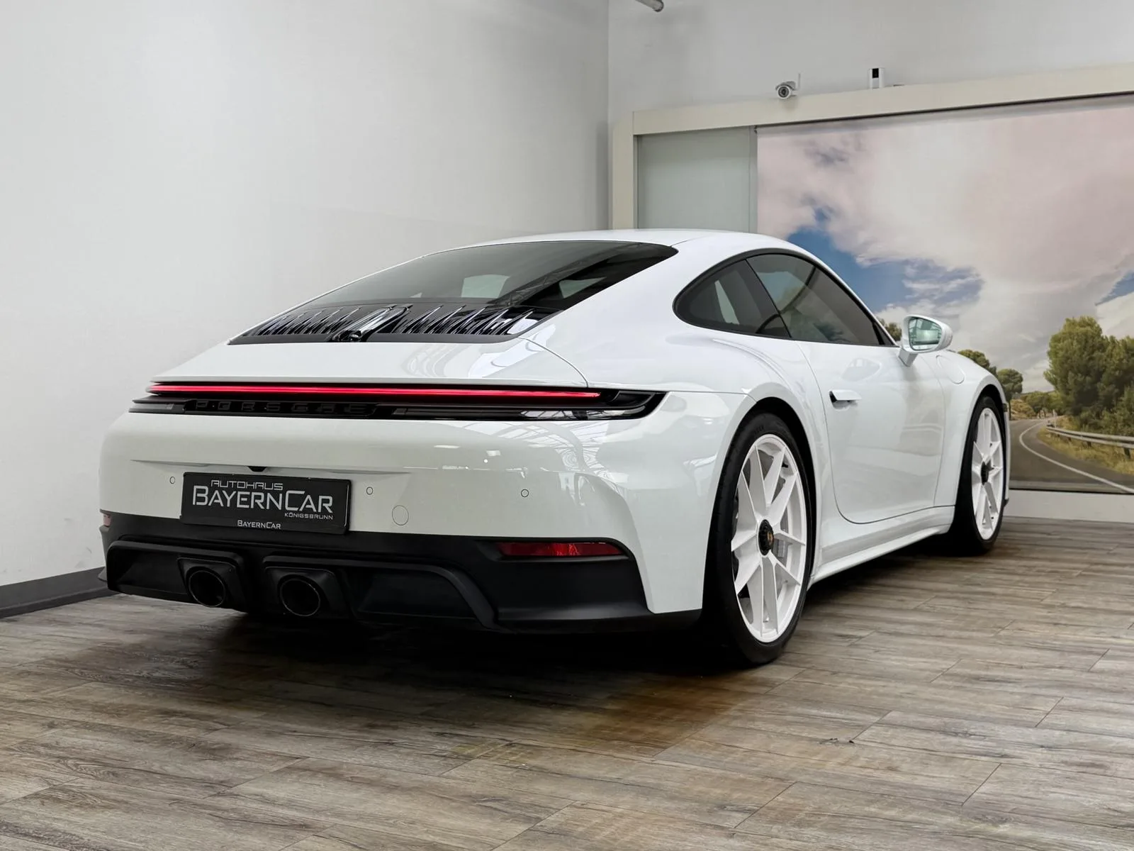 2024 Porsche 911 Carrera GTS, 6/24