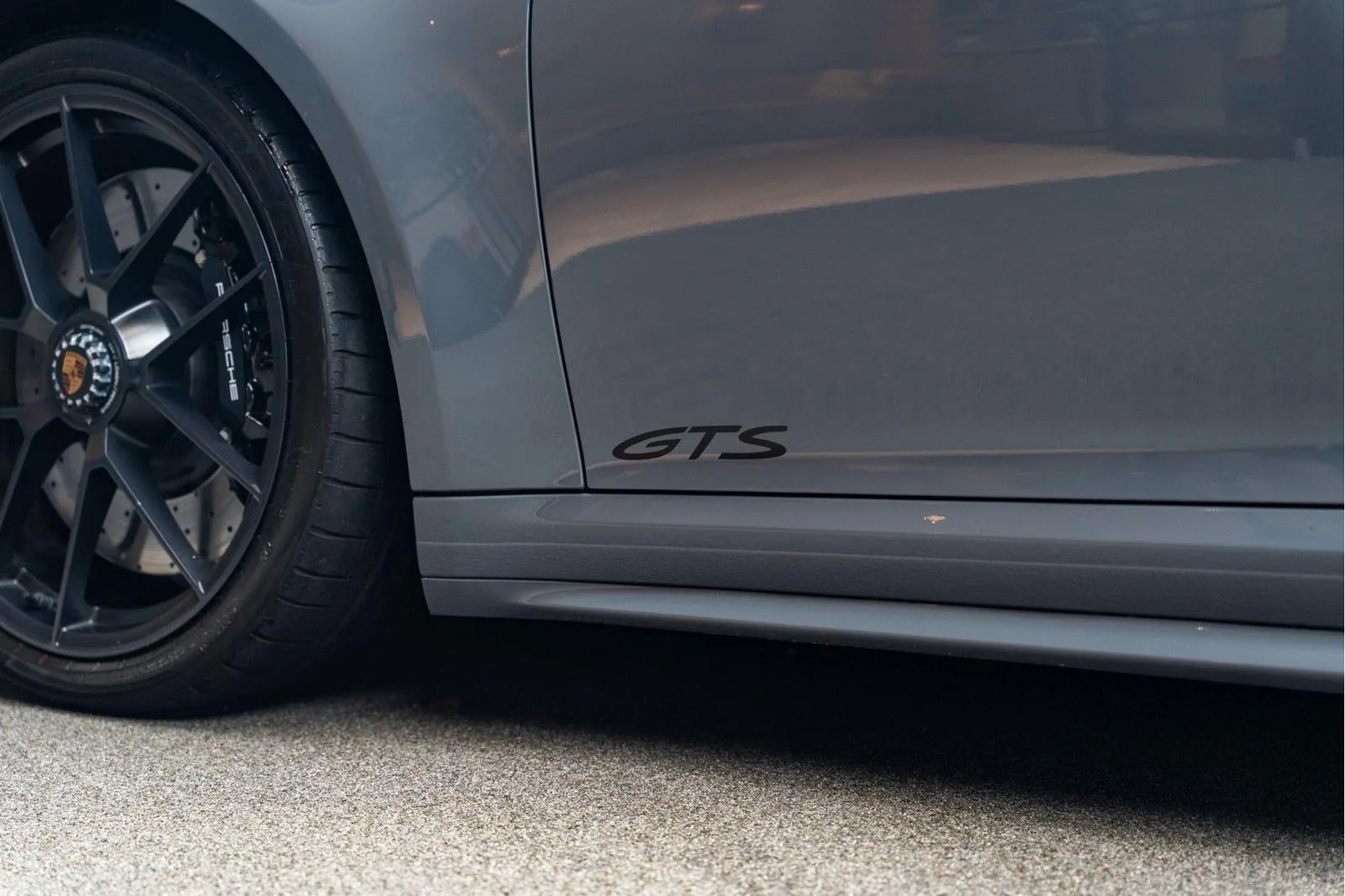 2024 Porsche 911 Carrera GTS Cabriolet T-Hybrid, 15/30