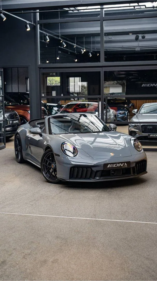 2024 Porsche 911 Carrera GTS Cabriolet T-Hybrid, 19/30